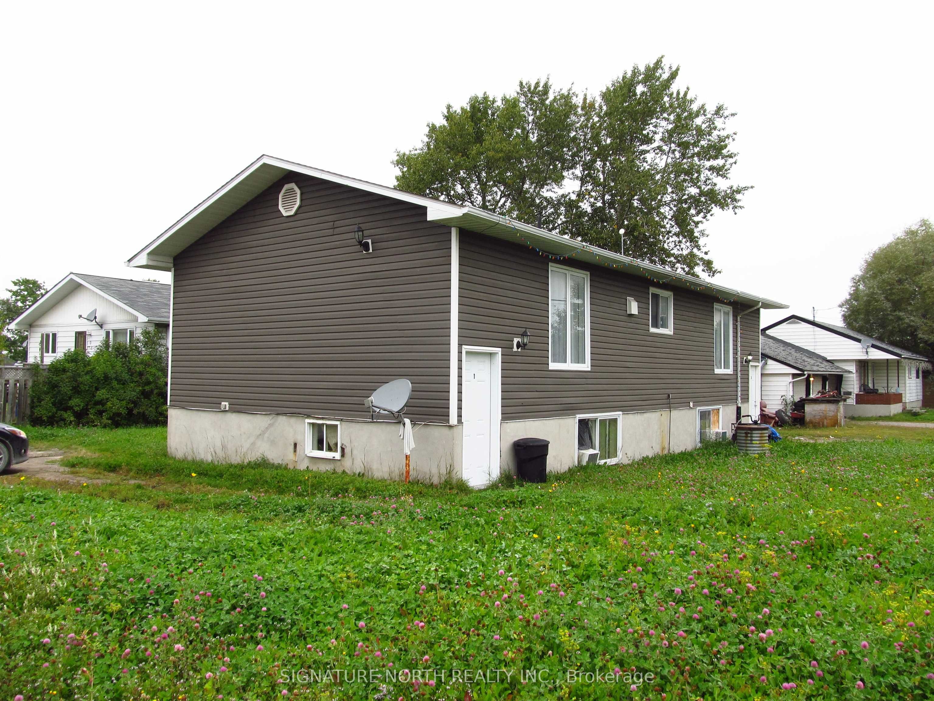 108 Queen Street, Greenstone, ON P0T 2A0 photo 4