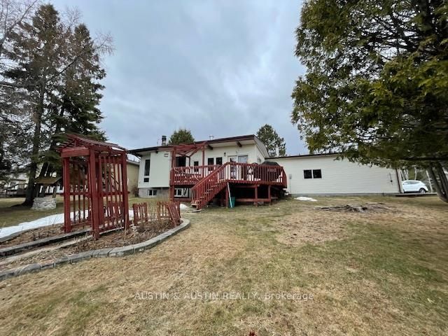 27 Parker Point Loop Road, Kenora Remote Area, ON P8N 2Y5
