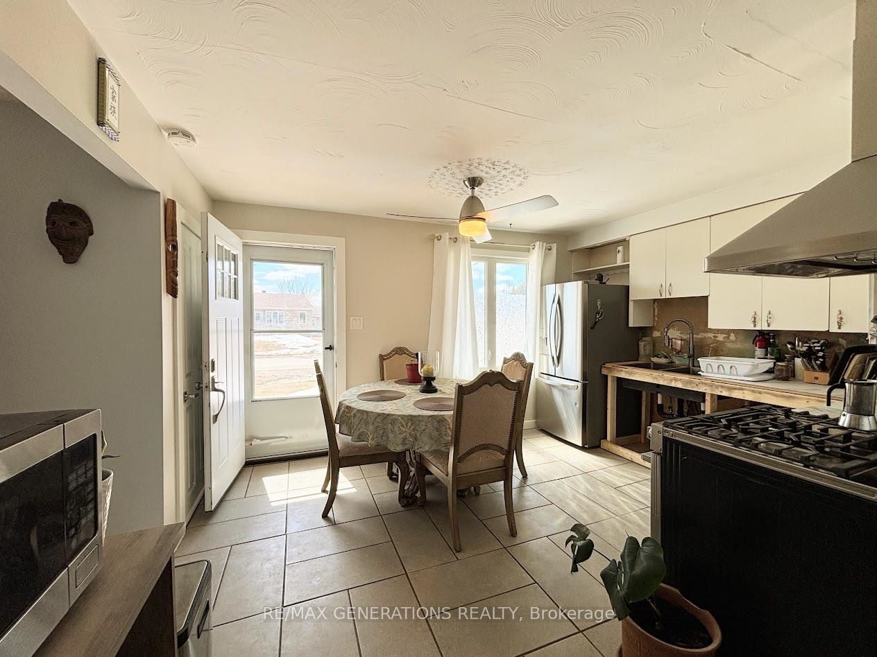 7 Swallow Drive, Manitouwadge, ON P0T 2C0 photo 5