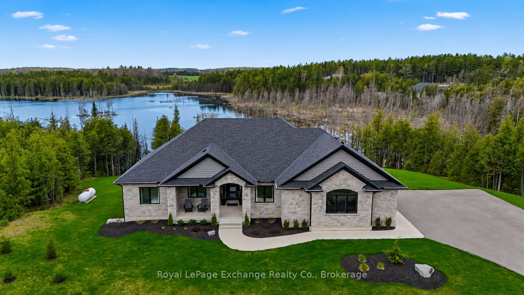 150 Louise Creek Crescent, West Grey, ON N0G 1S0 photo 5