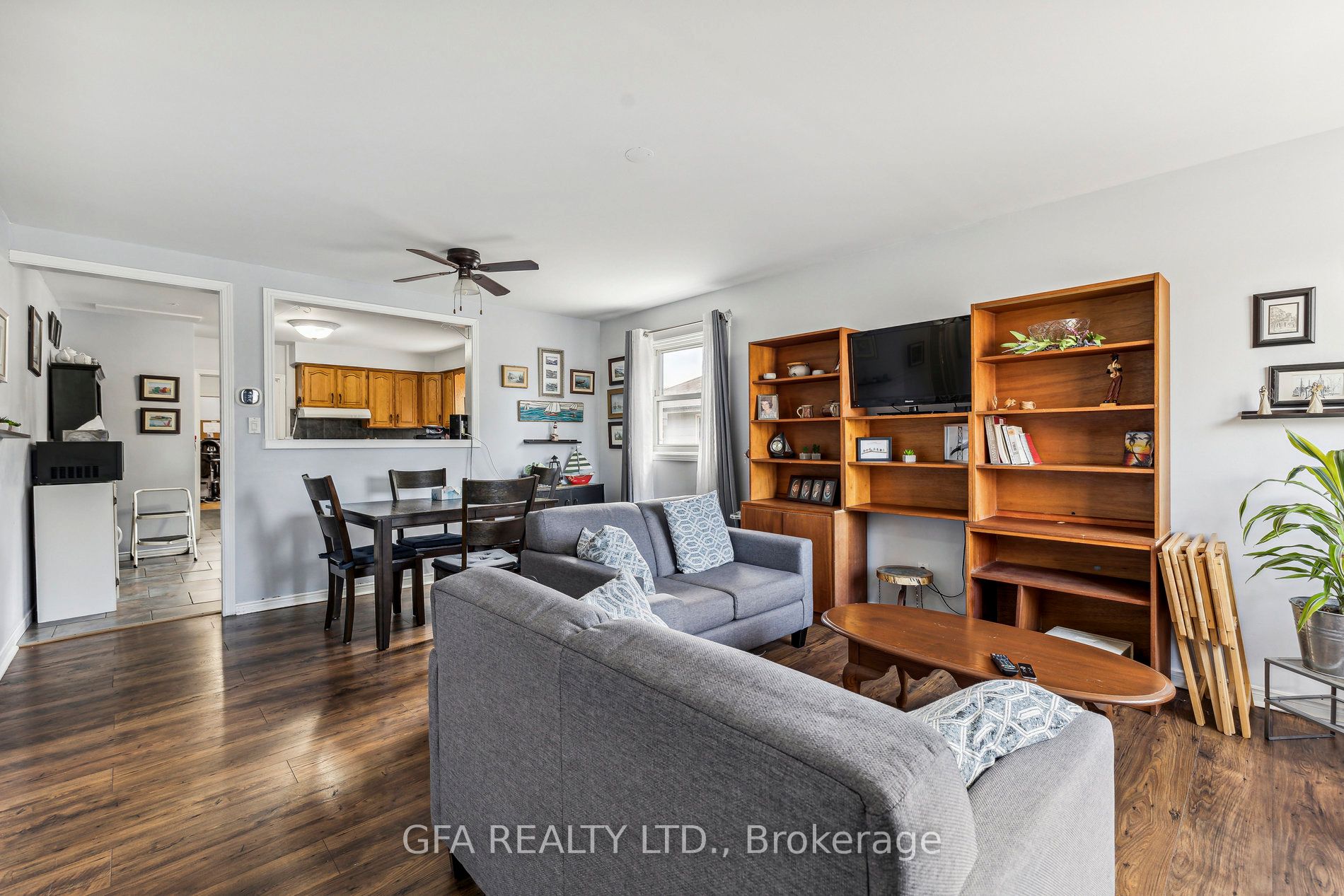 313 Upper Gage Avenue, Hamilton, ON L8V 4H6 photo 3