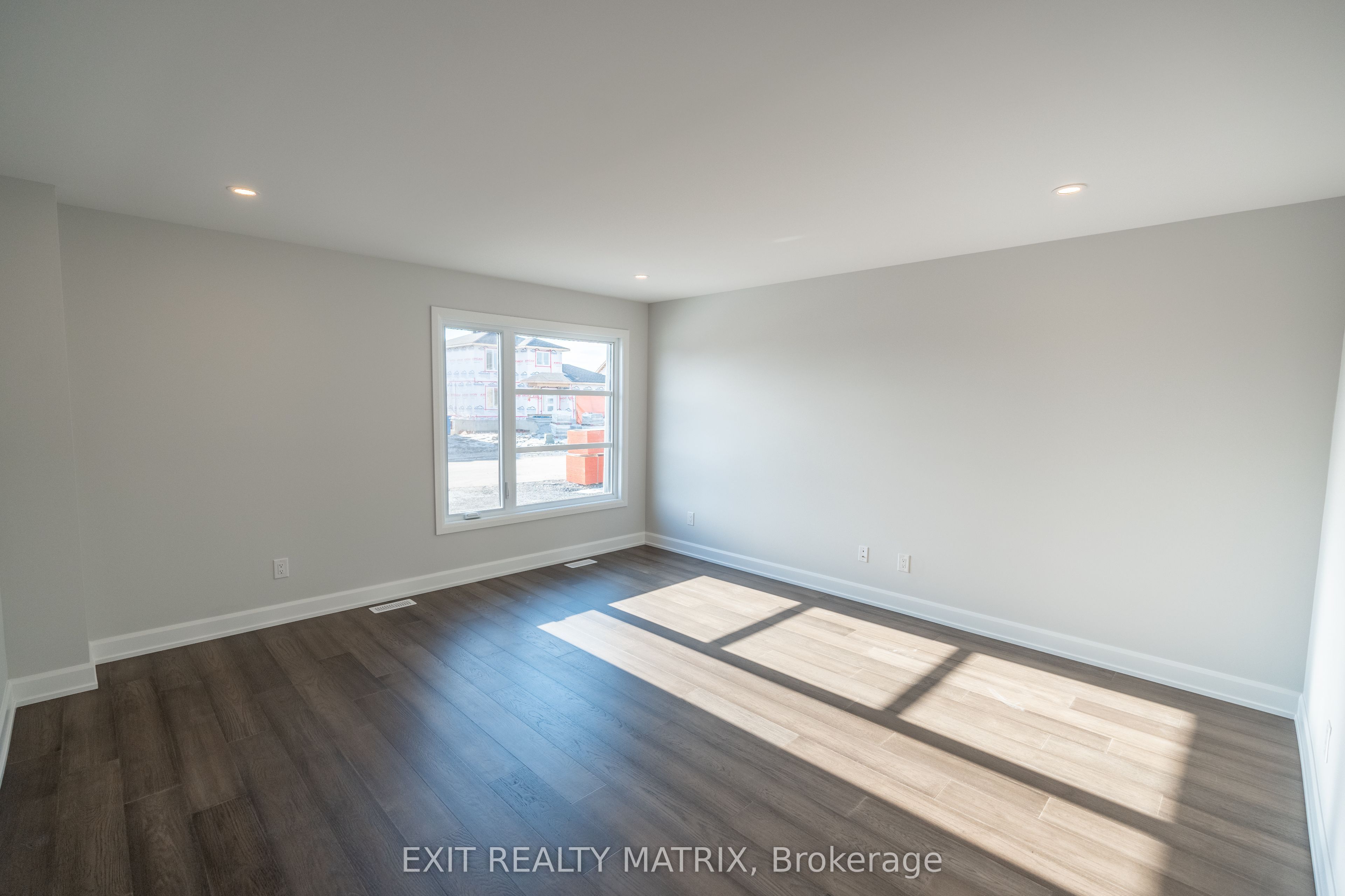 1416 Caroline Court, Cornwall, ON K6J 0C5 photo 4