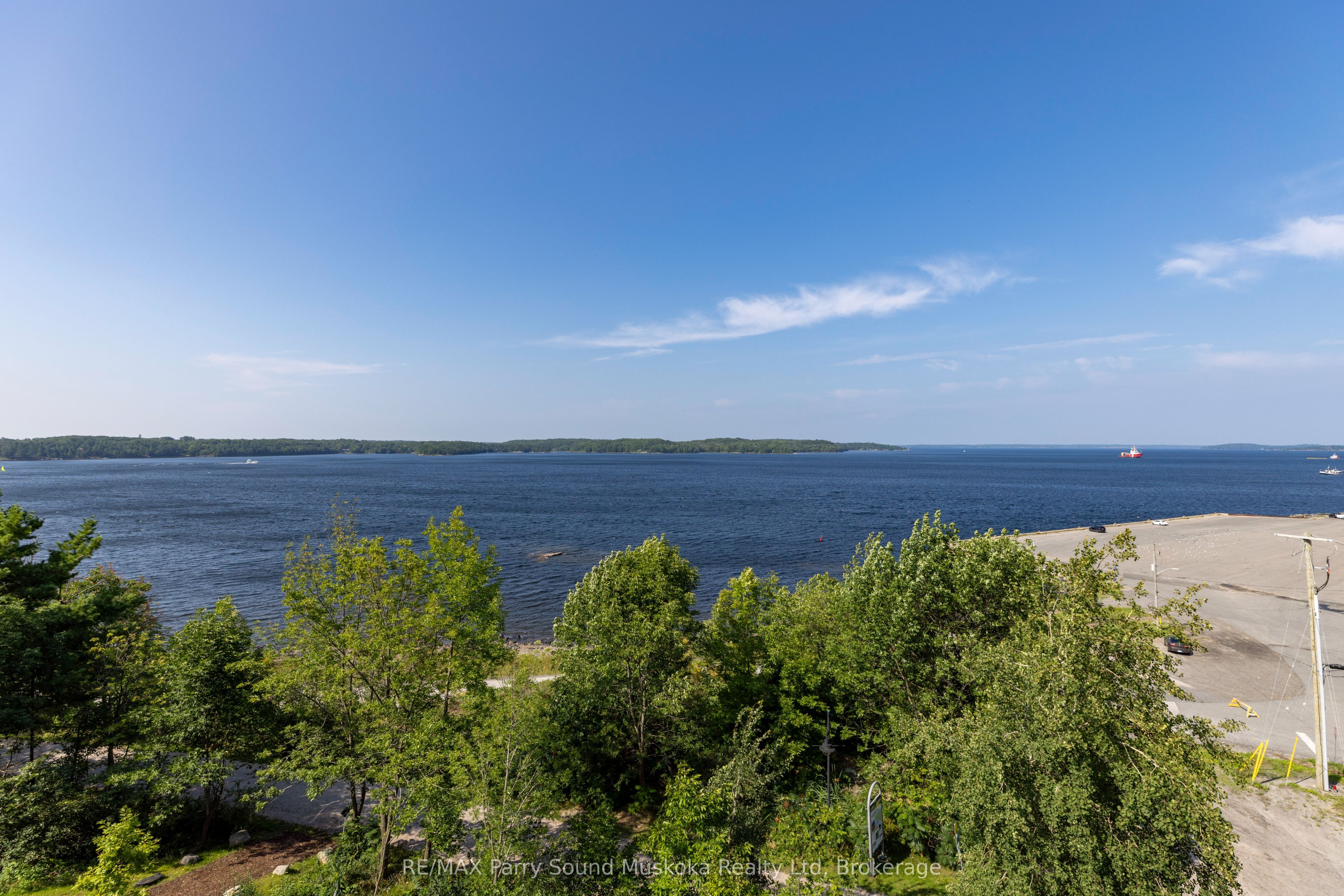 20 Salt Dock Road 105, Parry Sound, ON P2A 0E7 photo 3