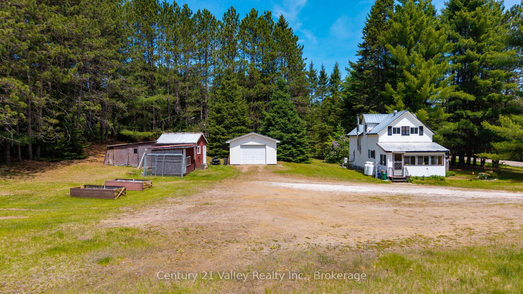5835A Matawatchan Road, Greater Madawaska, ON K0J 1R0 photo 5