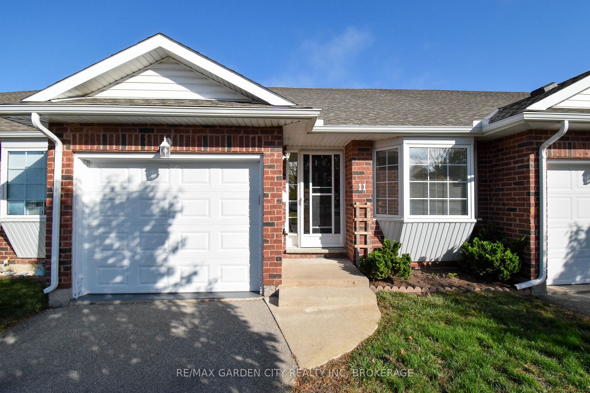 162 FIRST Street 11, Welland, ON L3B 4S2