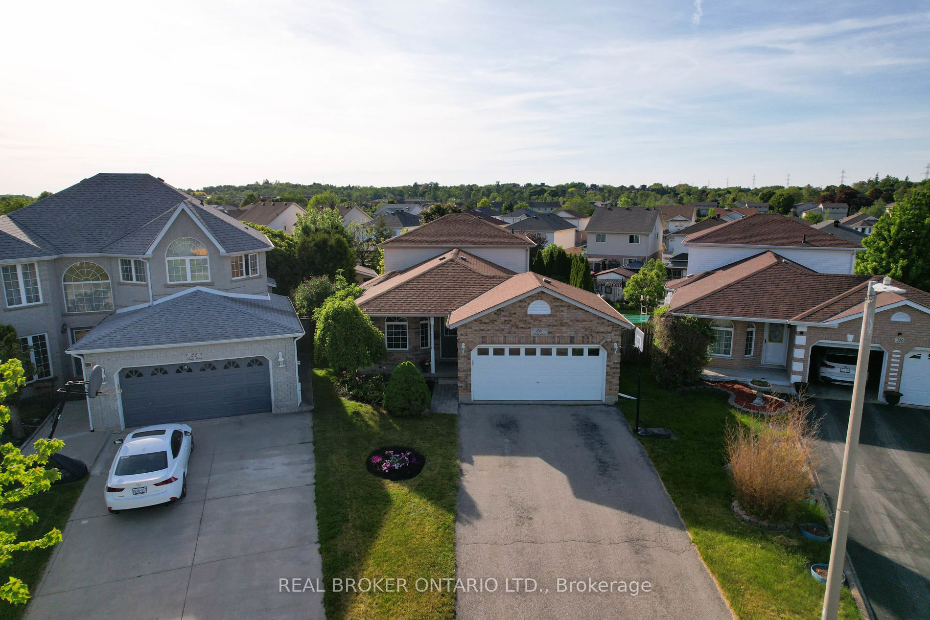 26 Kelly Court, Guelph, ON N1K 1W3 photo 2