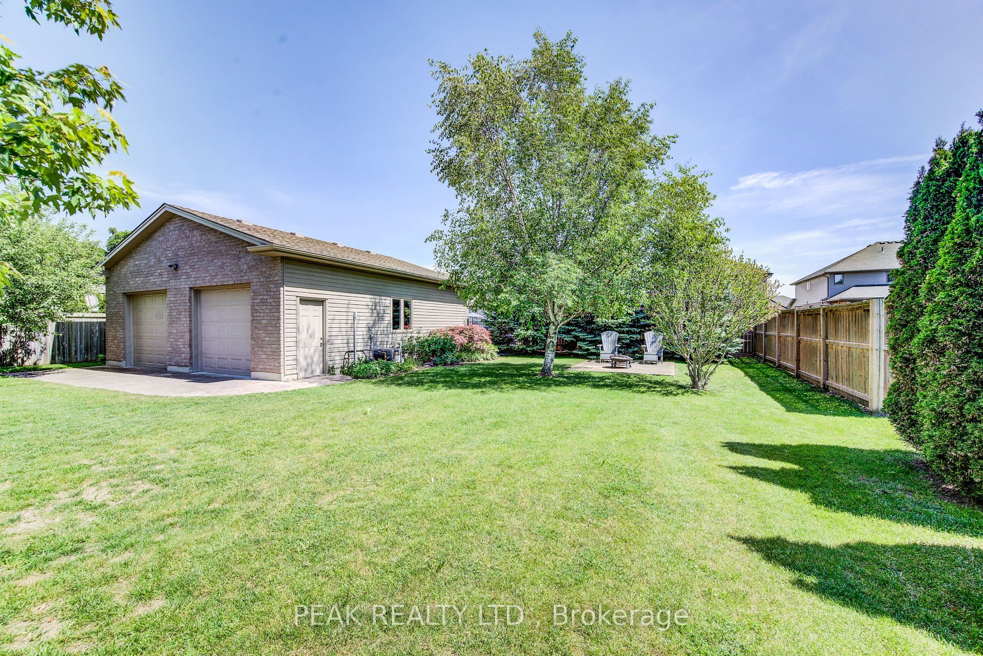 355 Woodstock Street S, East Zorra-Tavistock, ON N0B 2R0 photo 2