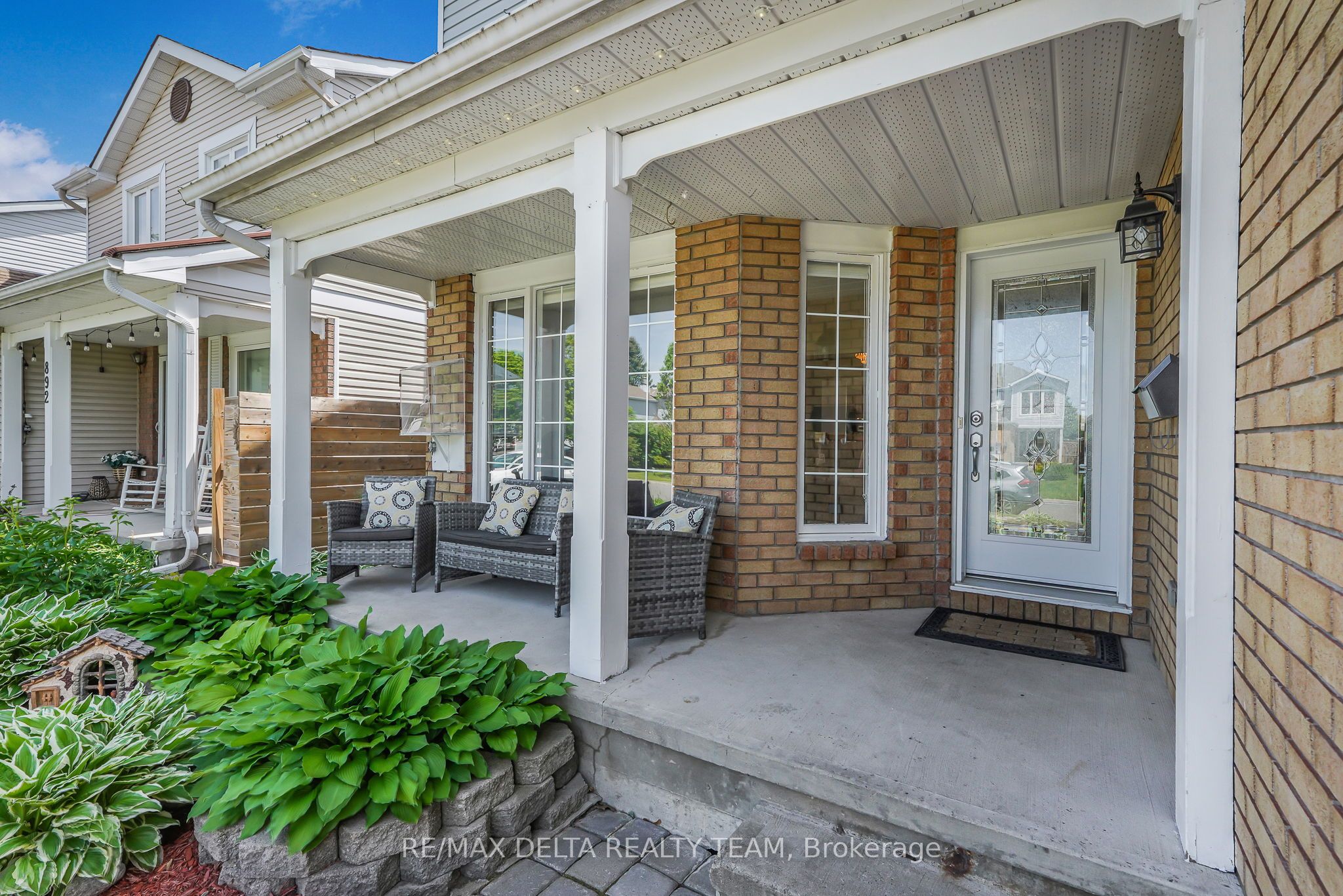 890 Bideford Street, Orleans - Cumberland and Area, ON K4A 2C4 photo 2