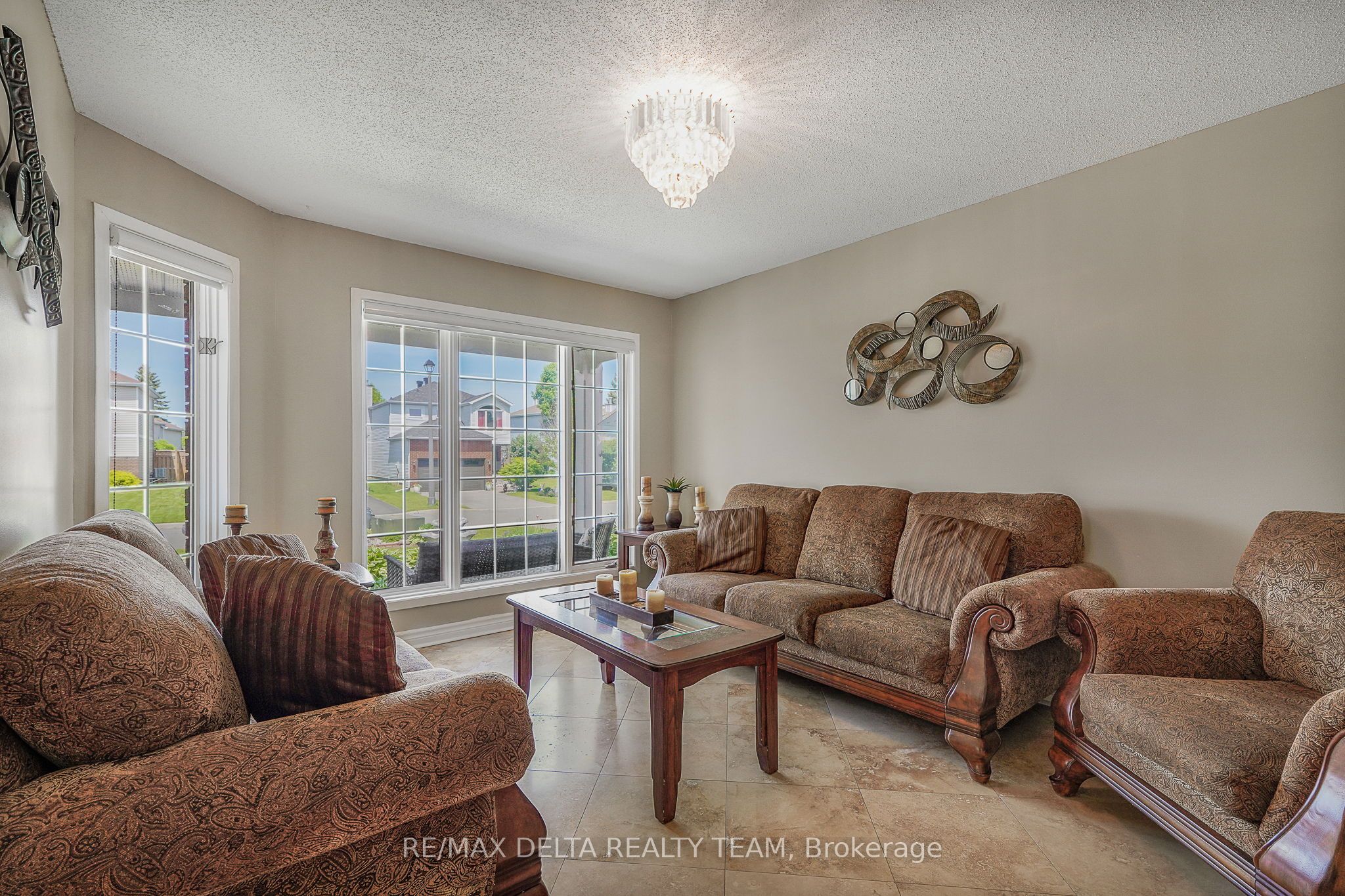 890 Bideford Street, Orleans - Cumberland and Area, ON K4A 2C4 photo 5