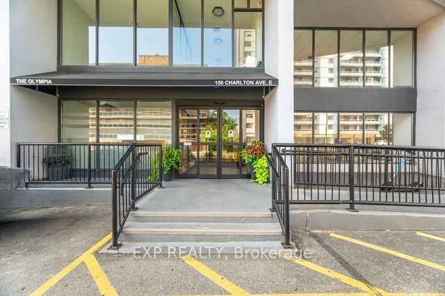 150 Charlton Avenue E 608, Hamilton, ON L8N 3X3 photo 2