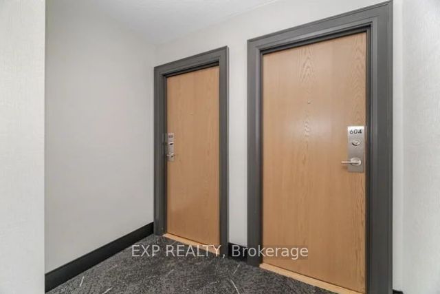 150 Charlton Avenue E 608, Hamilton, ON L8N 3X3 photo 4