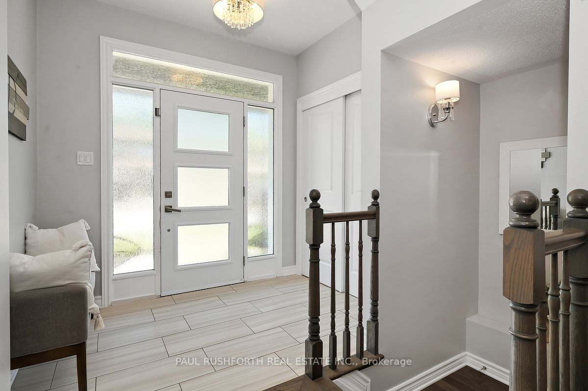 253 Enclave Walk, Orleans - Convent Glen and Area, ON K1W 0J5 photo 4