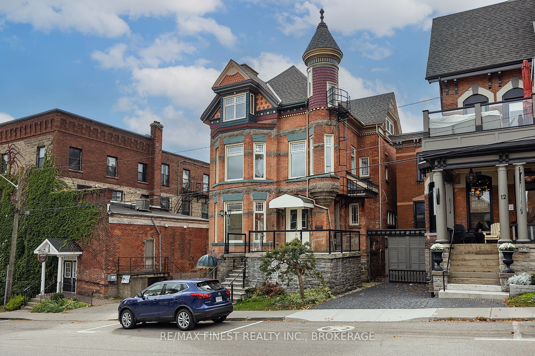 10 Victoria Avenue, Brockville, ON K6V 2B1 photo 3