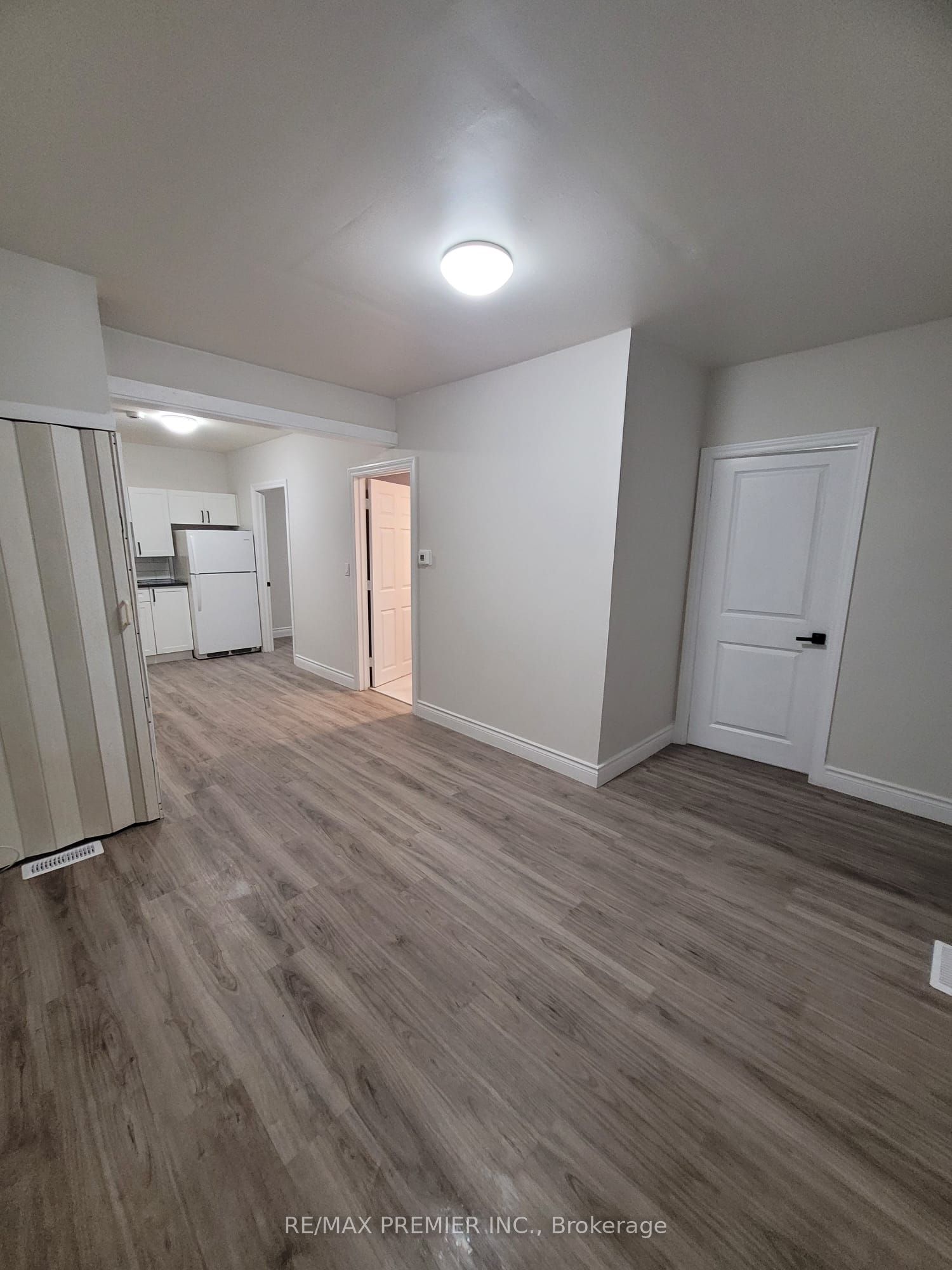189 King Street E Front, Chatham-Kent, ON N7M 3N3 photo 3