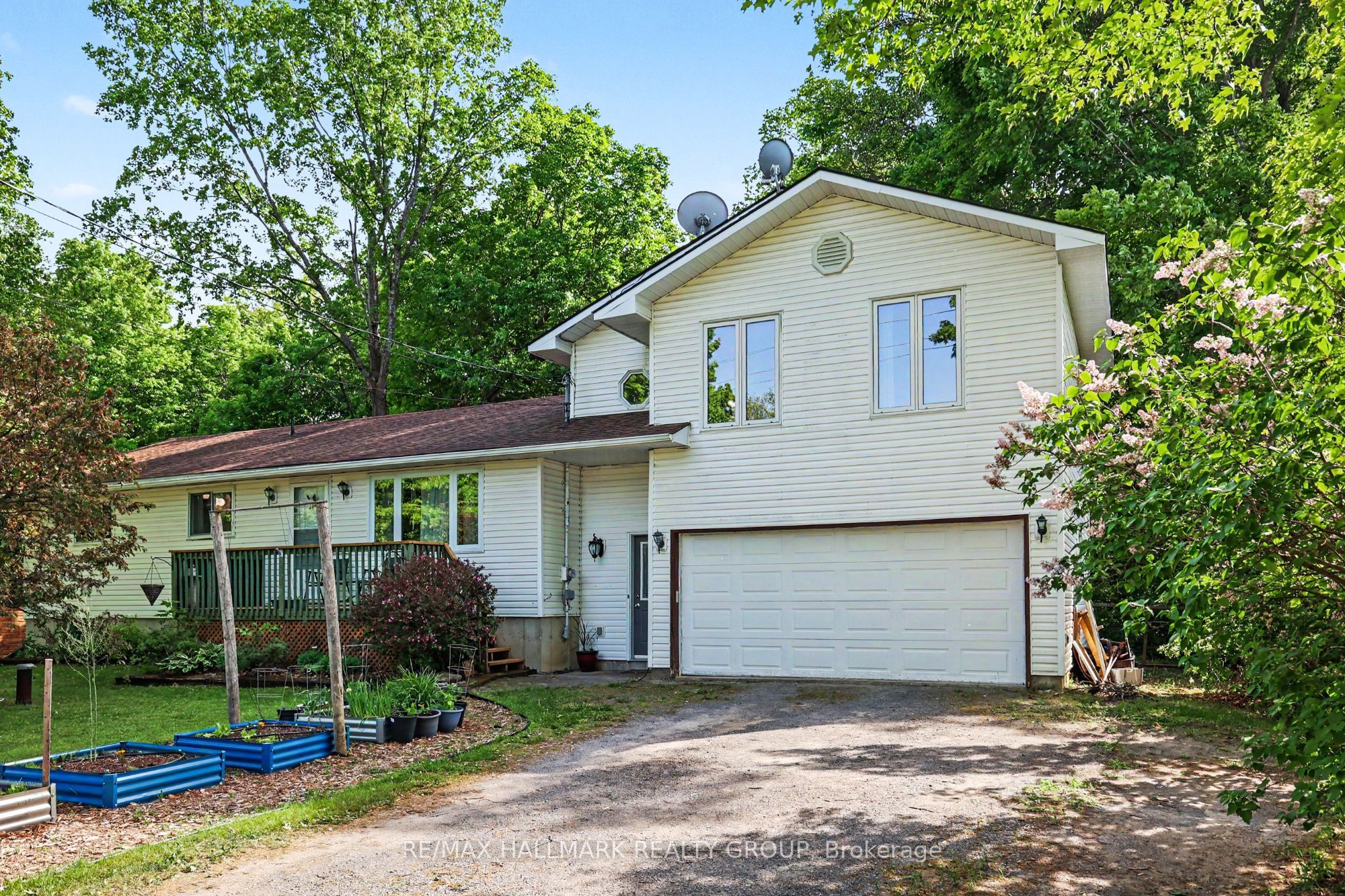 471 CAMPBELL Drive, McNab/Braeside, ON K7S 3G8