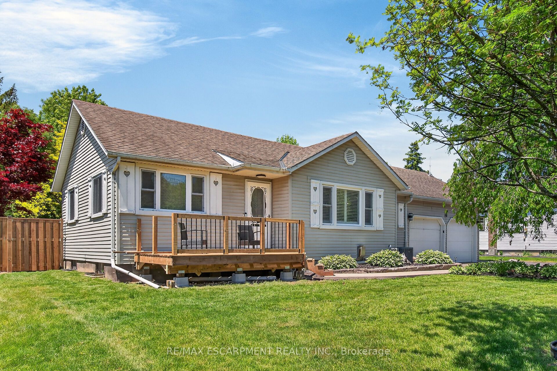 10 Elm Street, Norfolk, ON N3Y 3B3