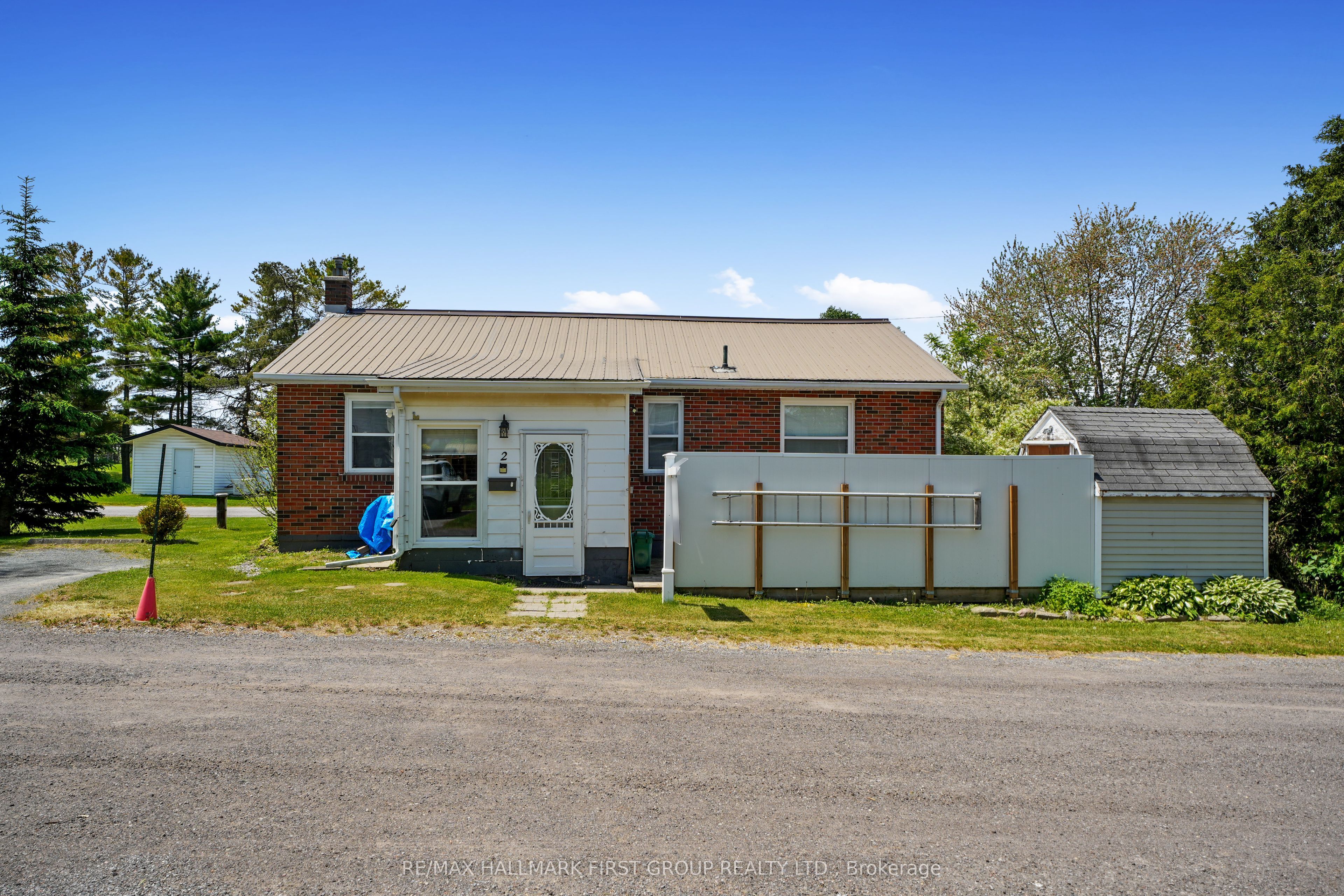 2 Park Lane, Hamilton Township, ON K9A 0X9 photo 3