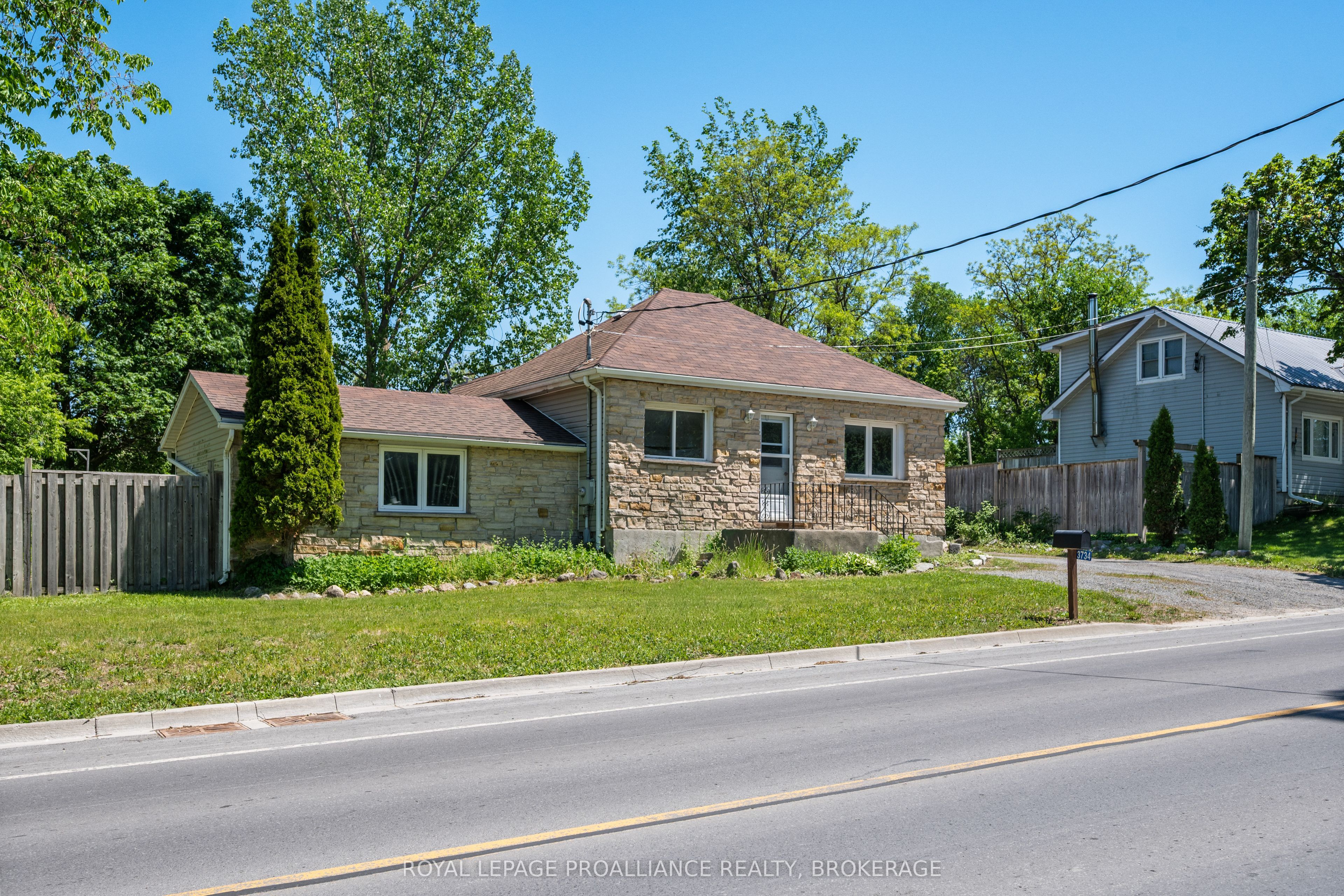 3734 Battersea Road, Frontenac, ON K0H 1X0 photo 3