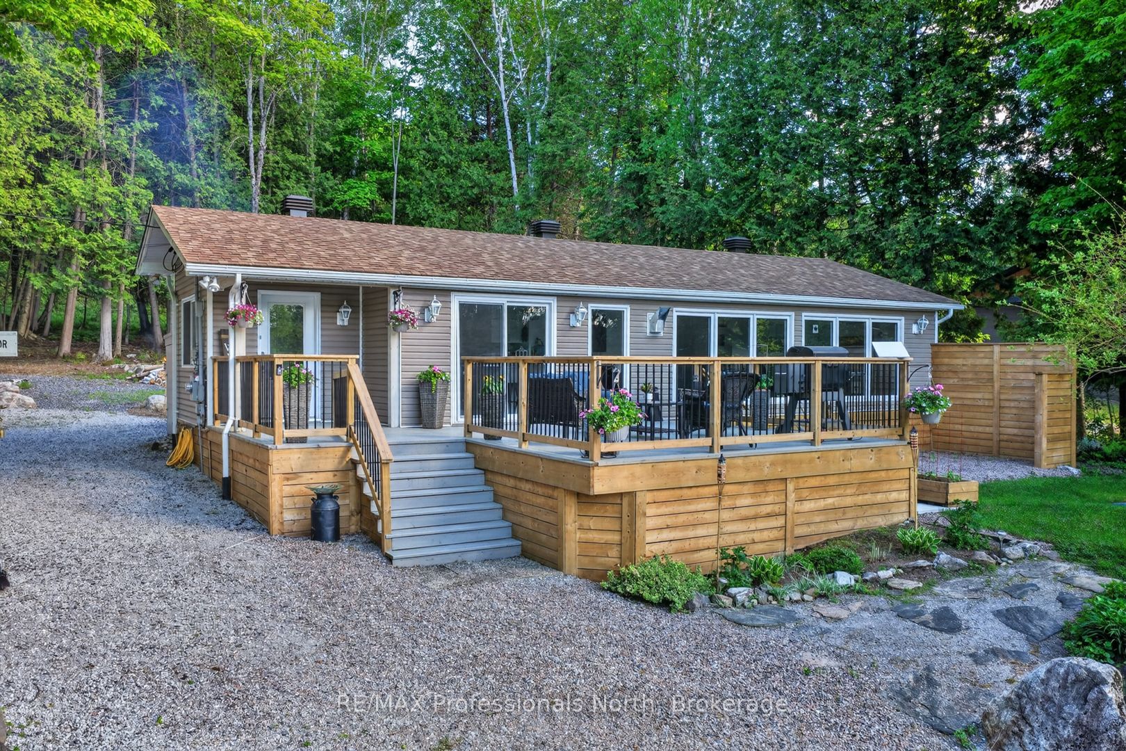 1086 Providence Drive, Algonquin Highlands, ON K0M 1S0