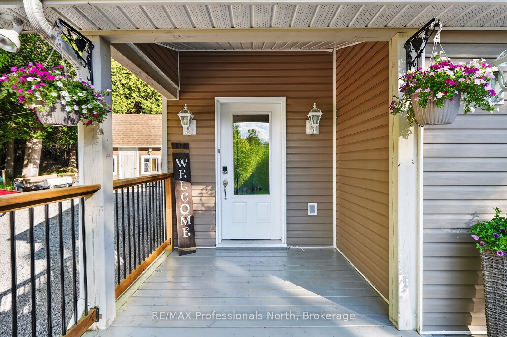 1086 Providence Drive, Algonquin Highlands, ON K0M 1S0 photo 2