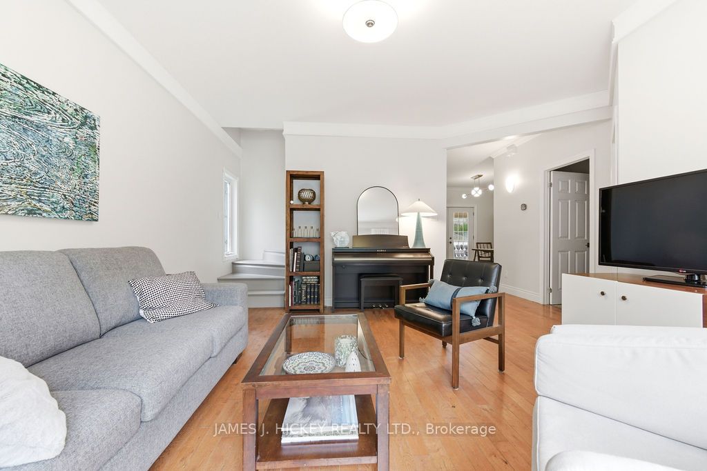 89 Hillcrest Avenue, Deep River, ON K0J 1P0 photo 4