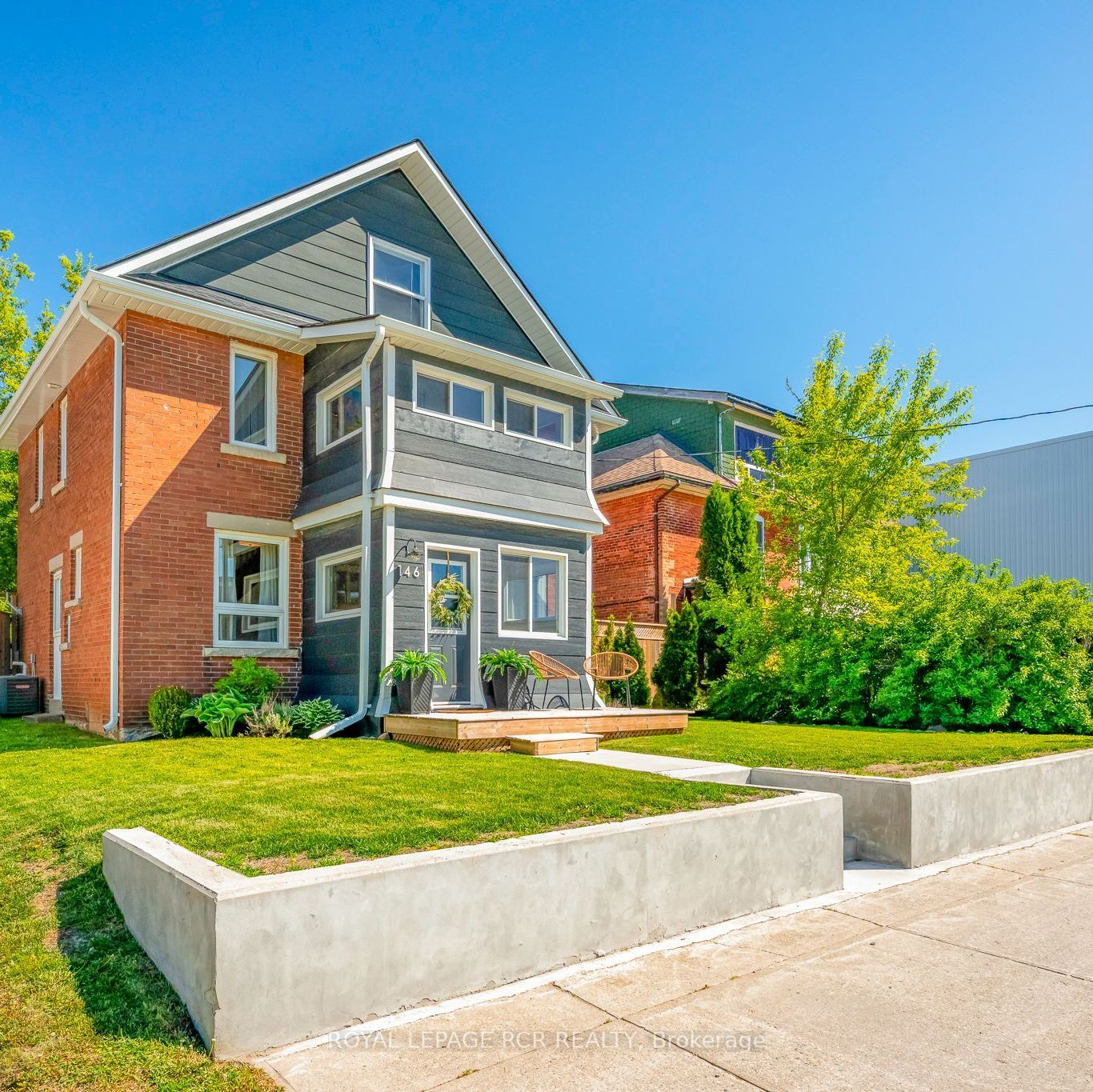 146 Main Street W, Shelburne, ON L9V 2X8