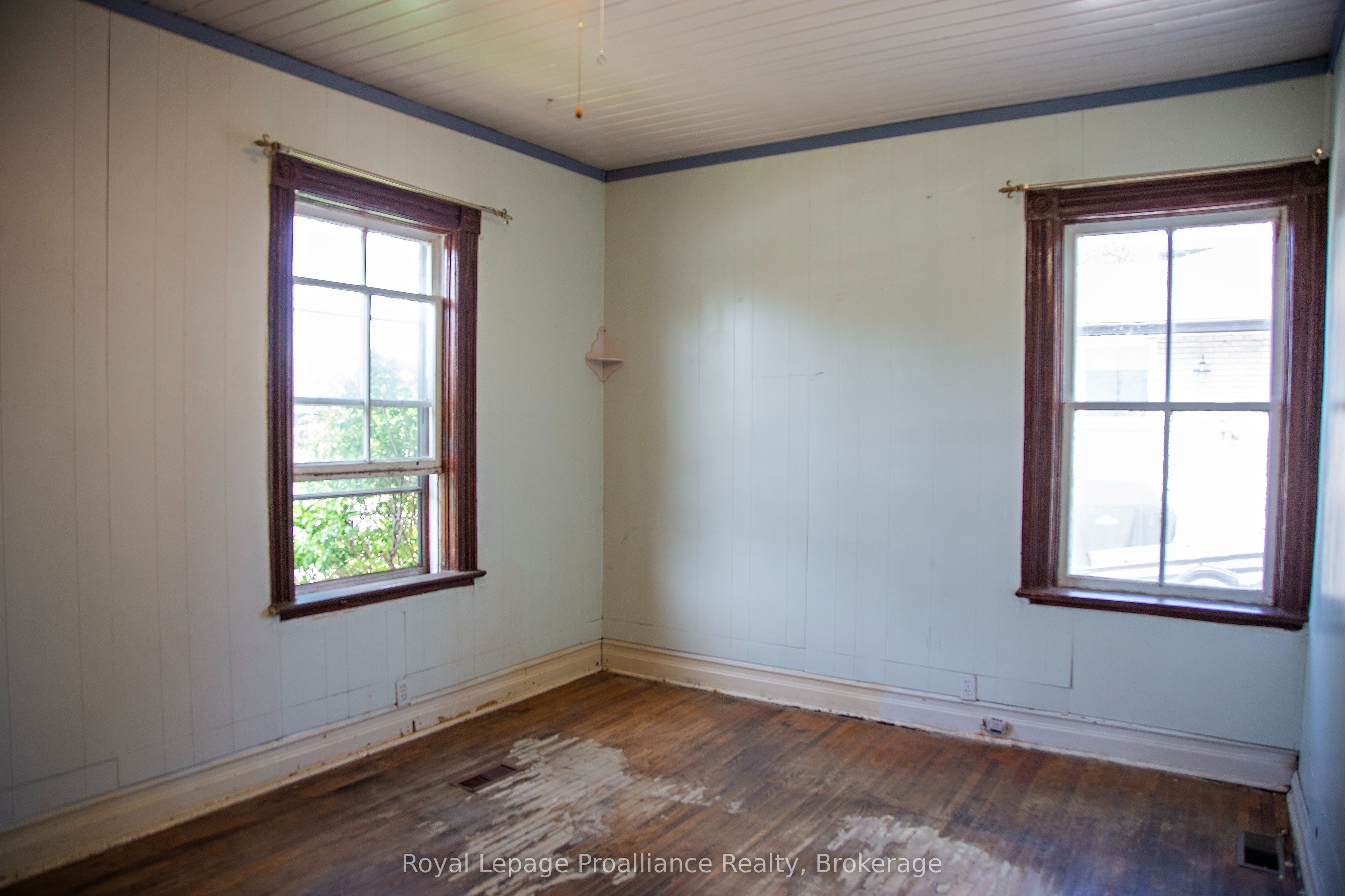 365 St. Joseph Street, Tweed, ON K0K 3J0 photo 4