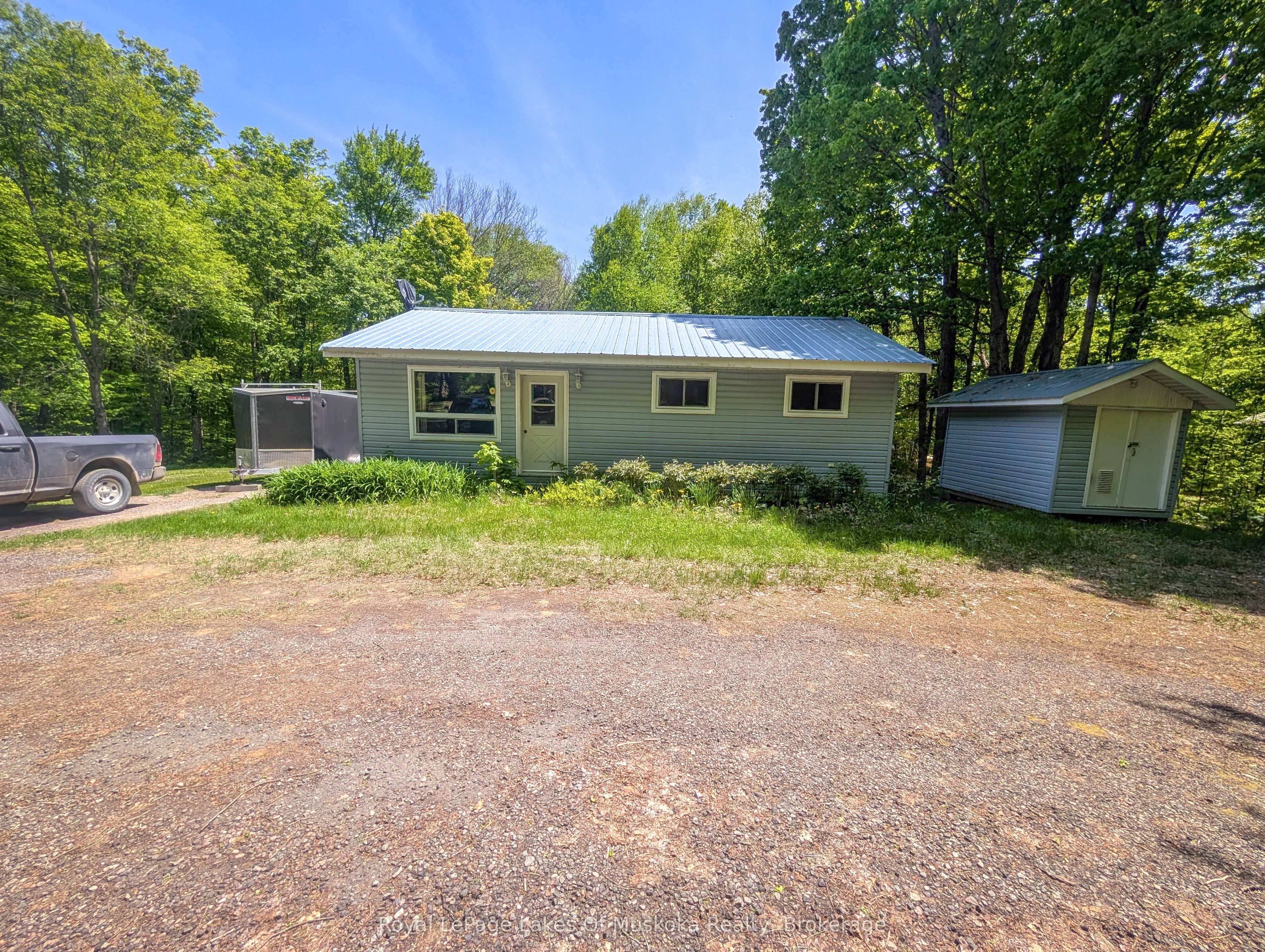722 South Horn Lk Road, Armour, ON P0A 1C0 photo 2