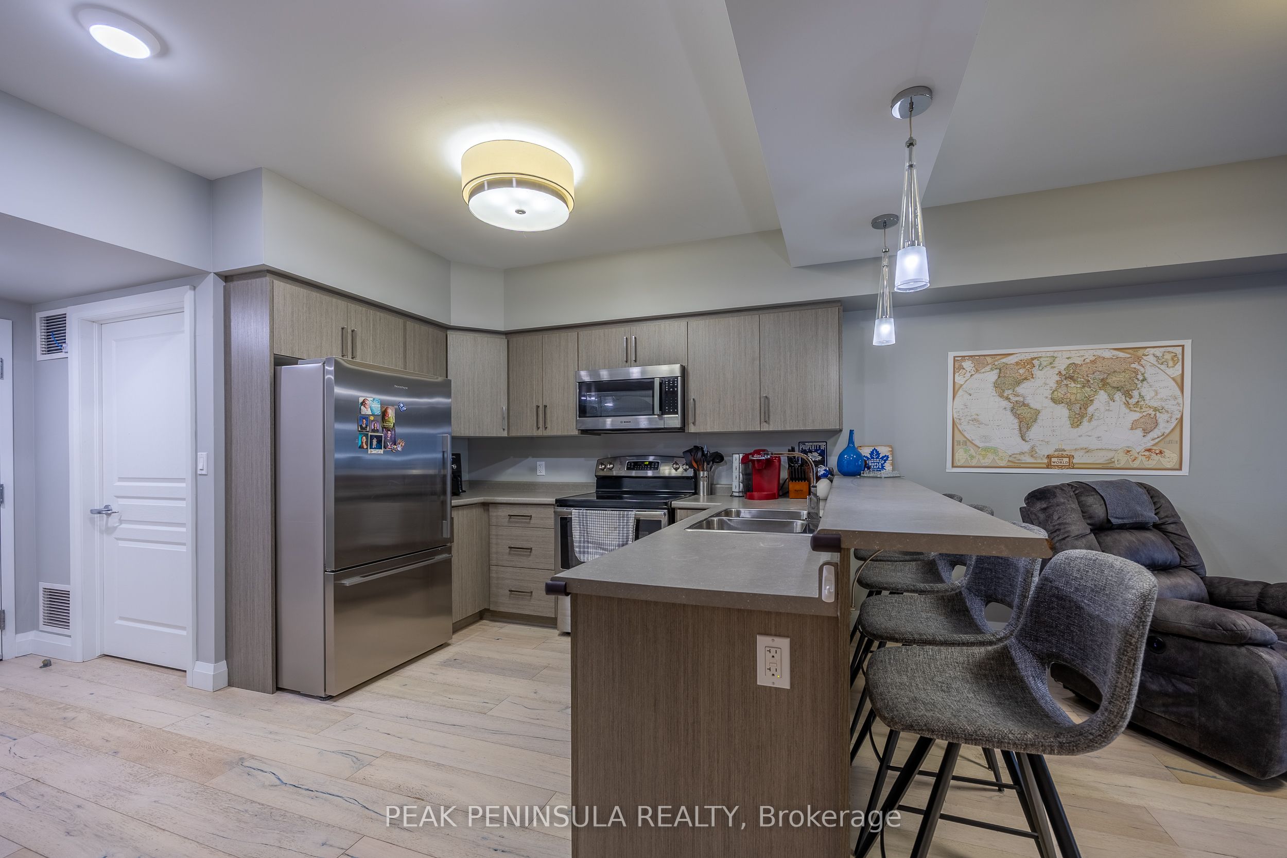 12 Erie Boulevard 208, Norfolk, ON N0E 1M0 photo 3
