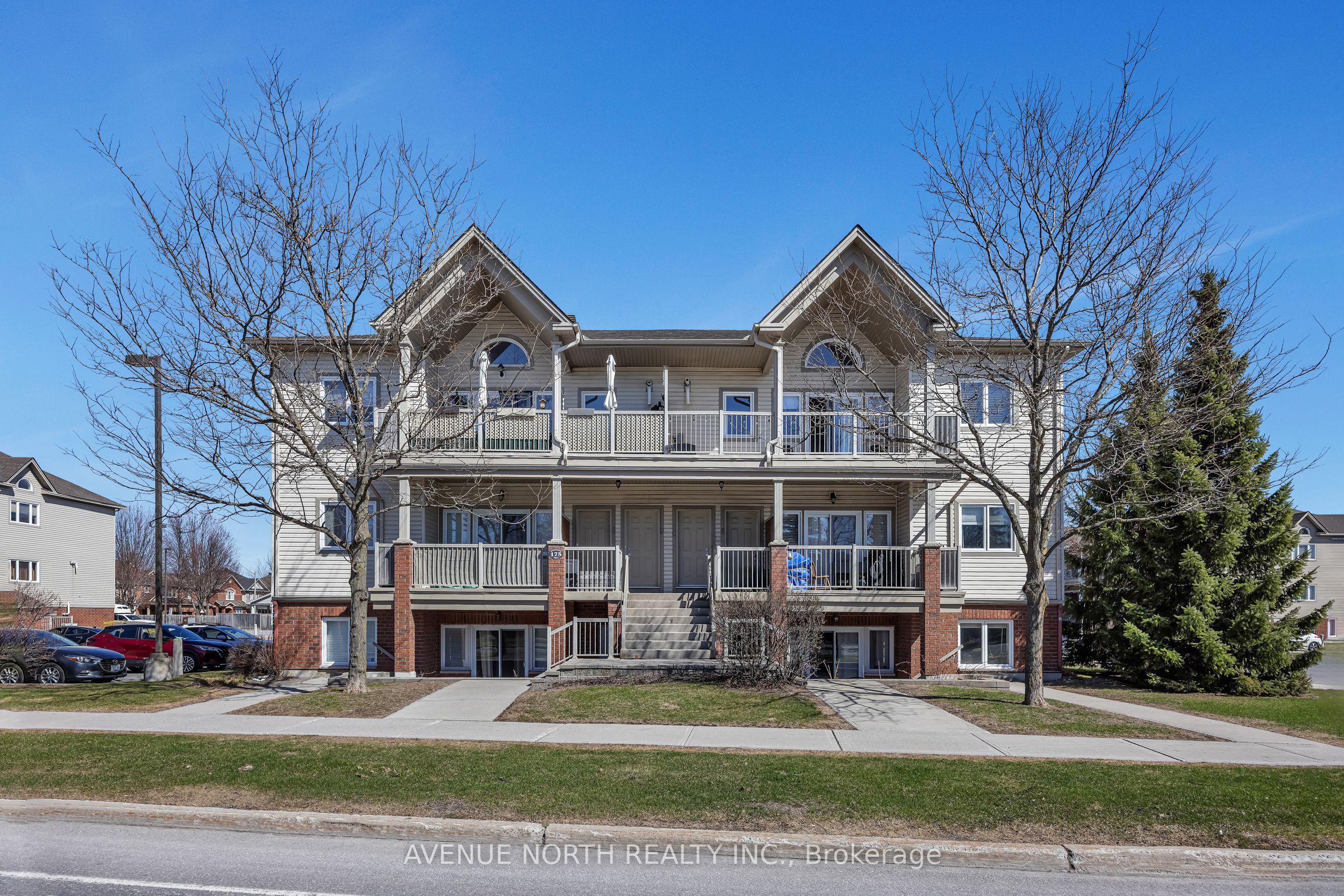 175 Waterbridge Drive 4, Barrhaven, ON K2G 7G3
