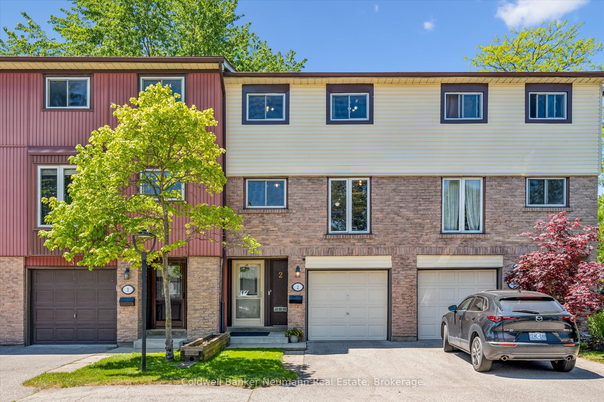 2 Worton Avenue 2, Guelph, ON N1H 7C5 photo 2