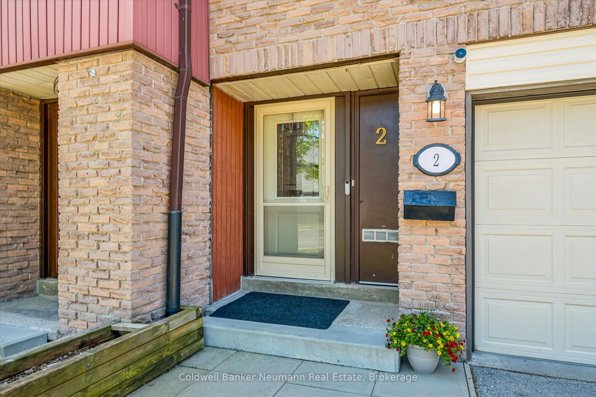 2 Worton Avenue 2, Guelph, ON N1H 7C5 photo 5