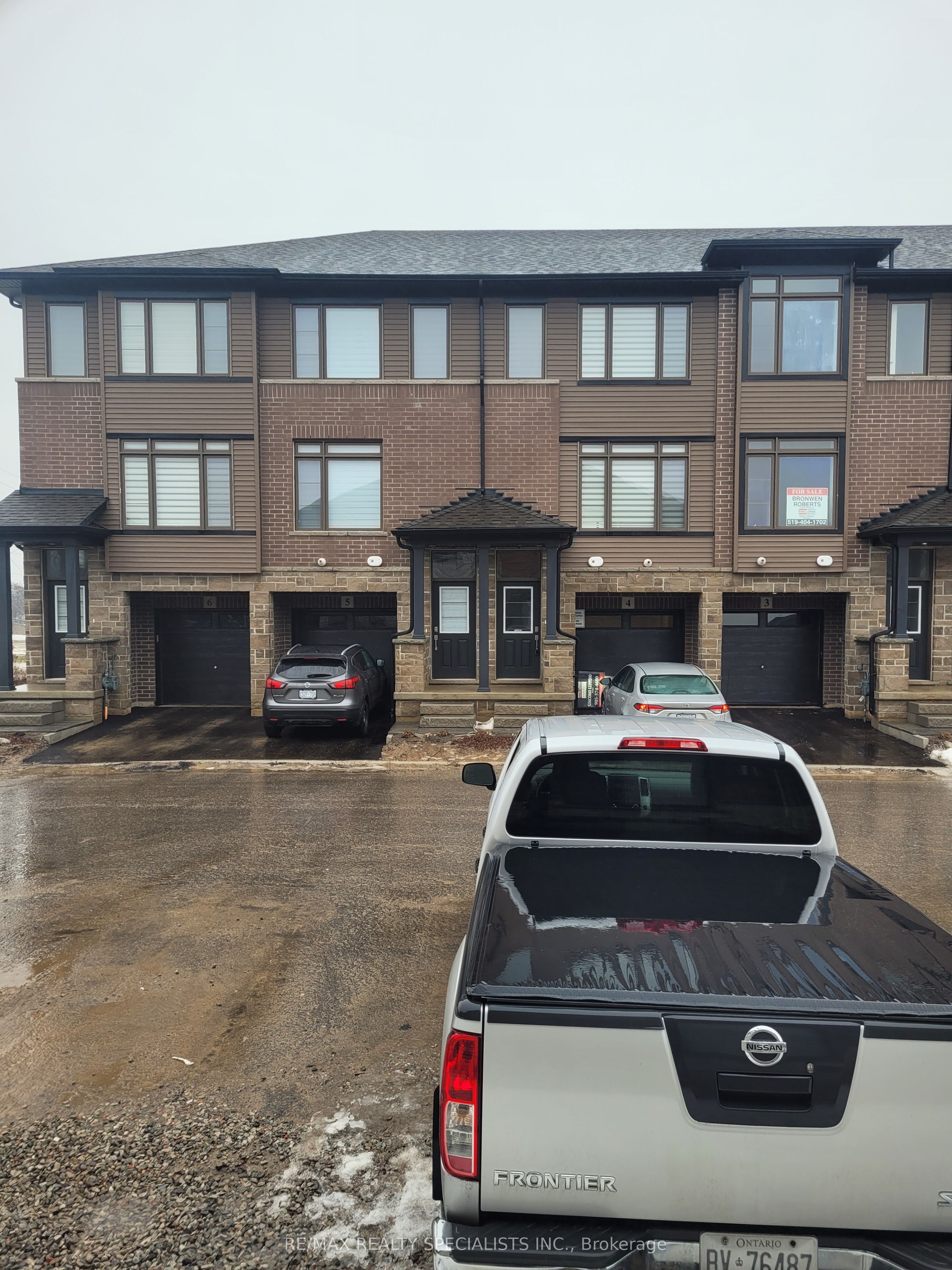 106 Court Drive 4, Brant, ON N3L 0N2 photo 2