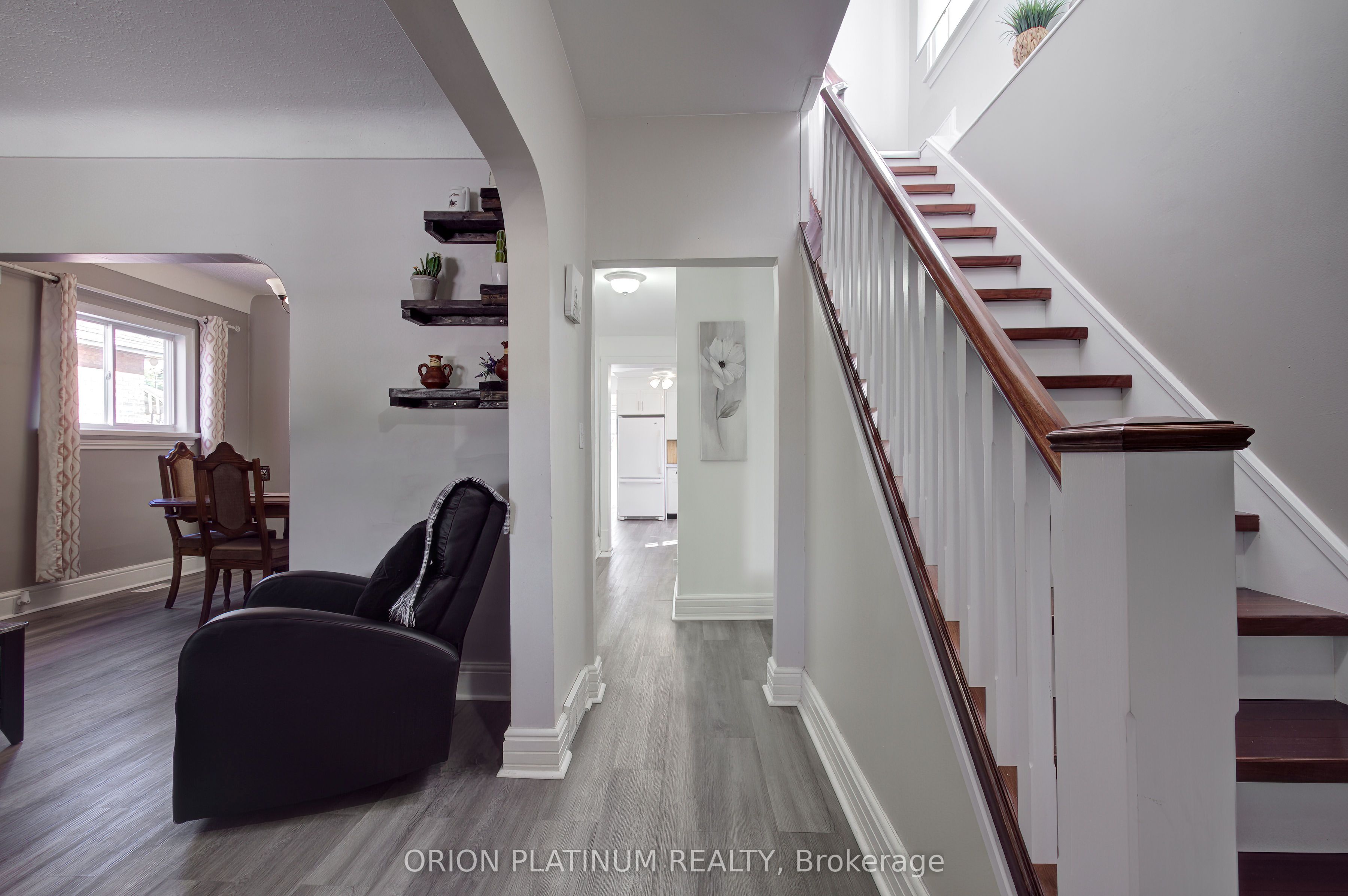 164 Catharine Avenue E, Brantford, ON N3T 1Y7 photo 4