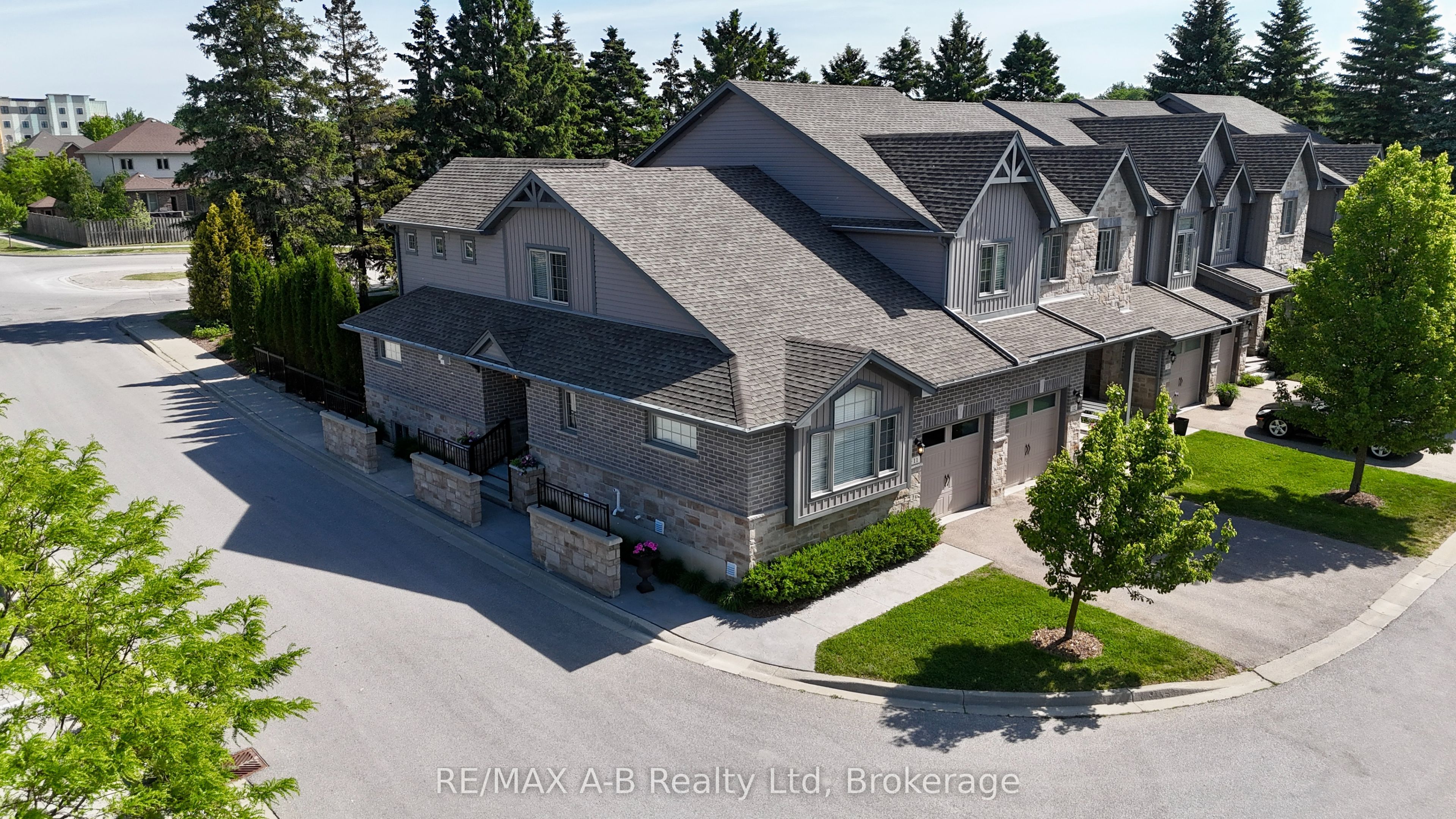 55 Harrison Street 11, Stratford, ON N5A 0C9 photo 2