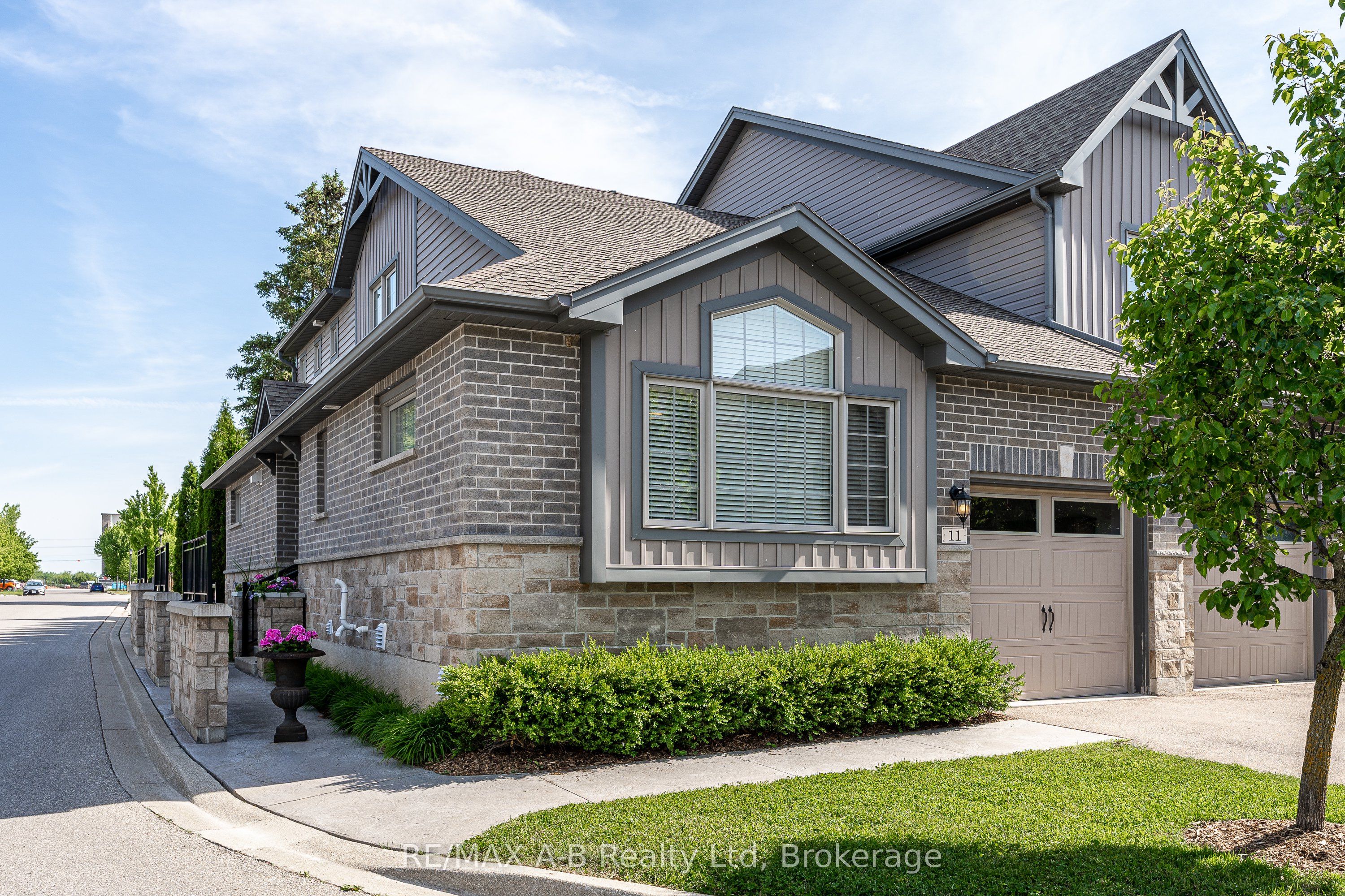 55 Harrison Street 11, Stratford, ON N5A 0C9 photo 3