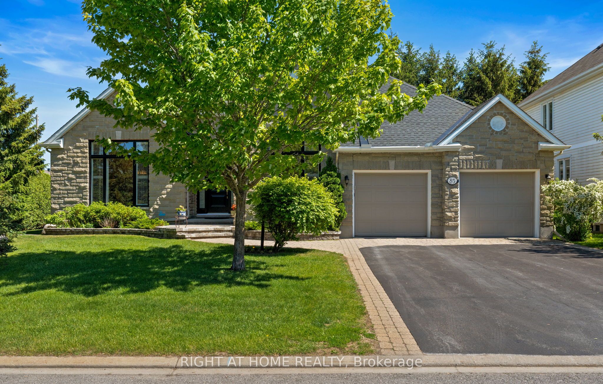 85 BRIGHTSIDE Avenue, Stittsville - Munster - Richmond, ON K2S 1K2
