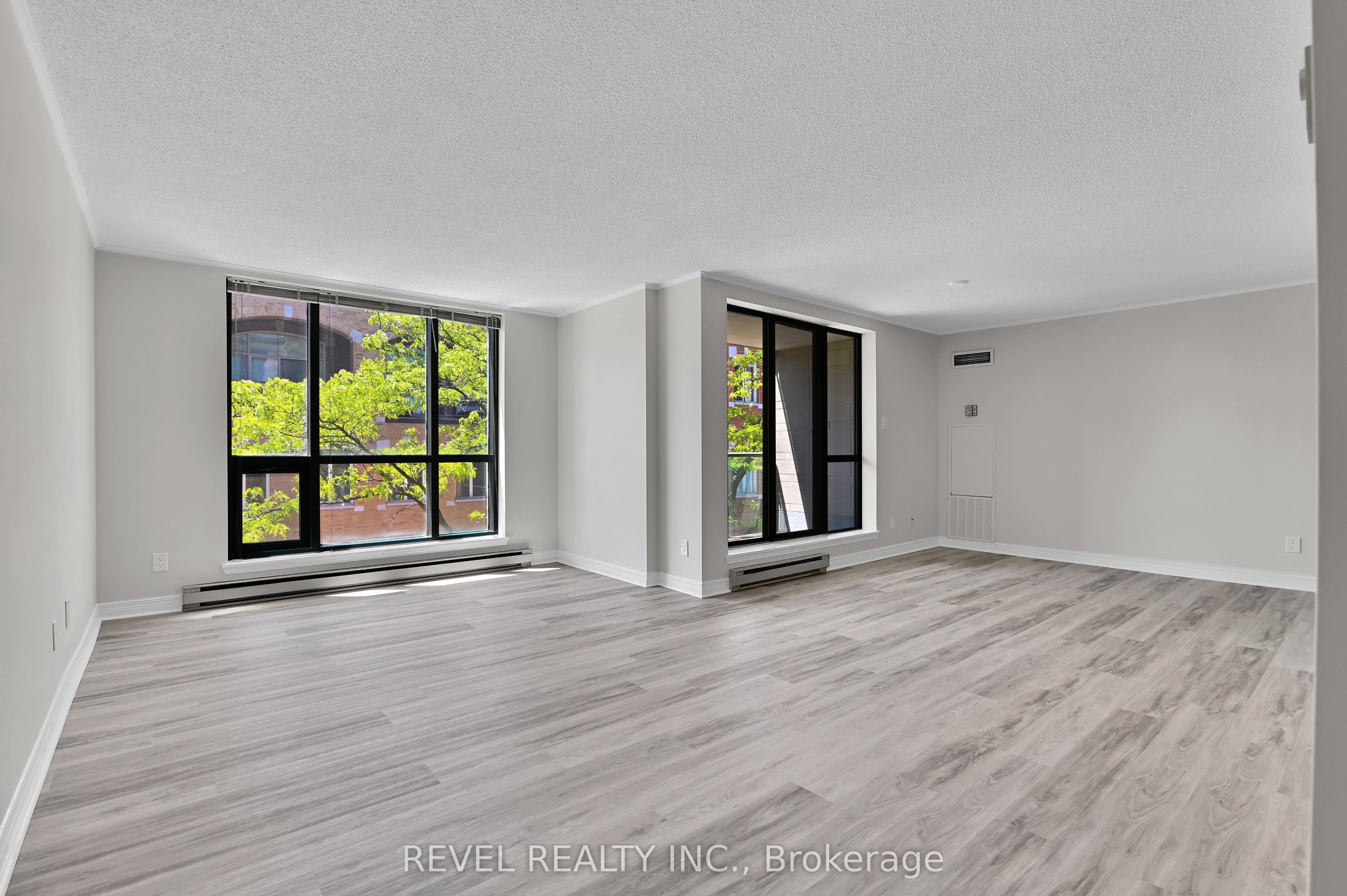 15 Murray Street 301, Lower Town - Sandy Hill, ON K1N 9M5 photo 4