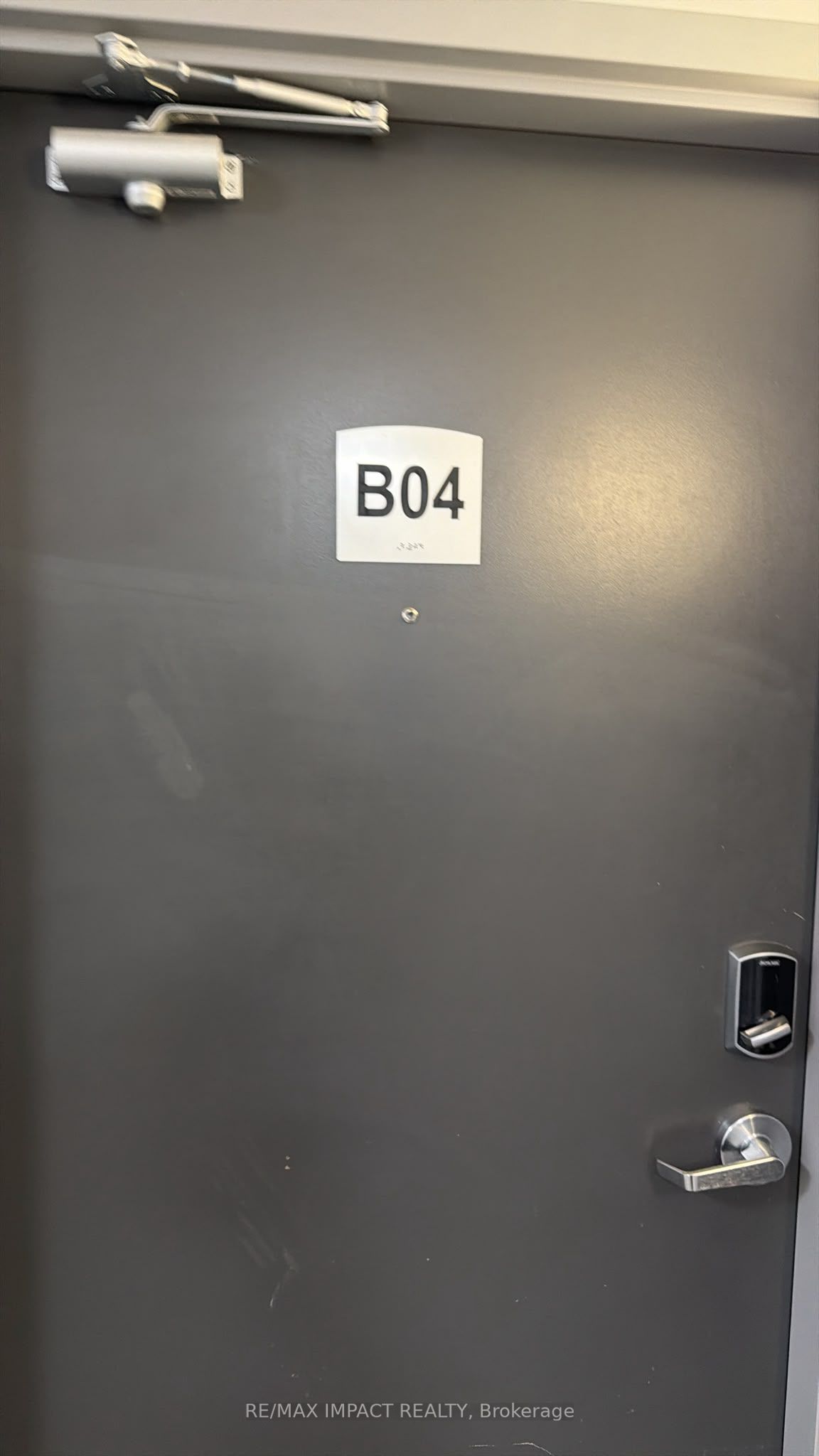 275 Larch Street B04, Waterloo, ON N2L 3R2