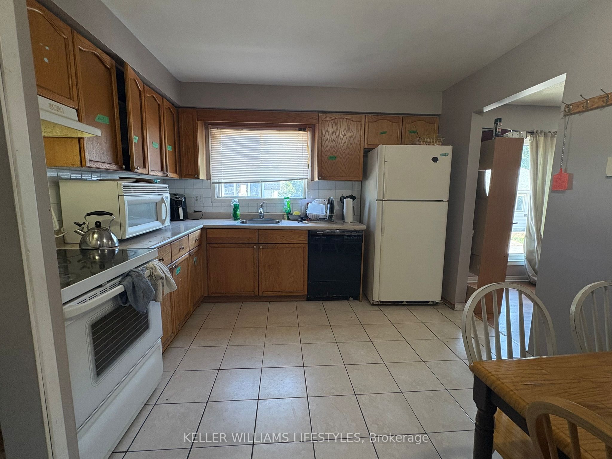 1840 Culver Drive, London East, ON N5V 3K6 photo 2
