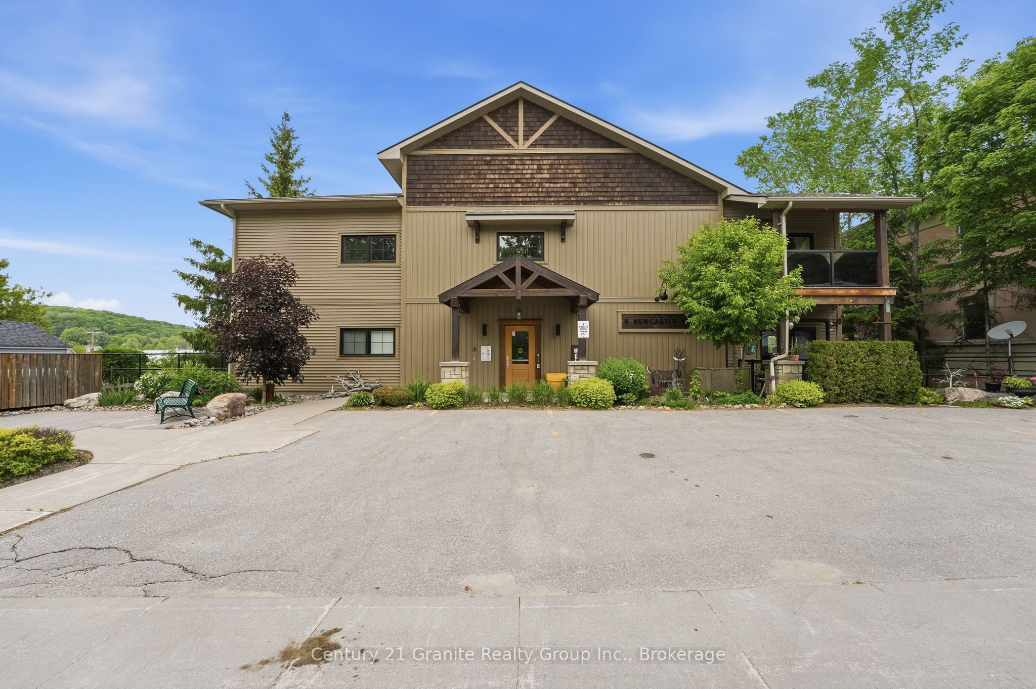 9 Newcastle Street 303, Minden Hills, ON K0M 2K0 photo 3
