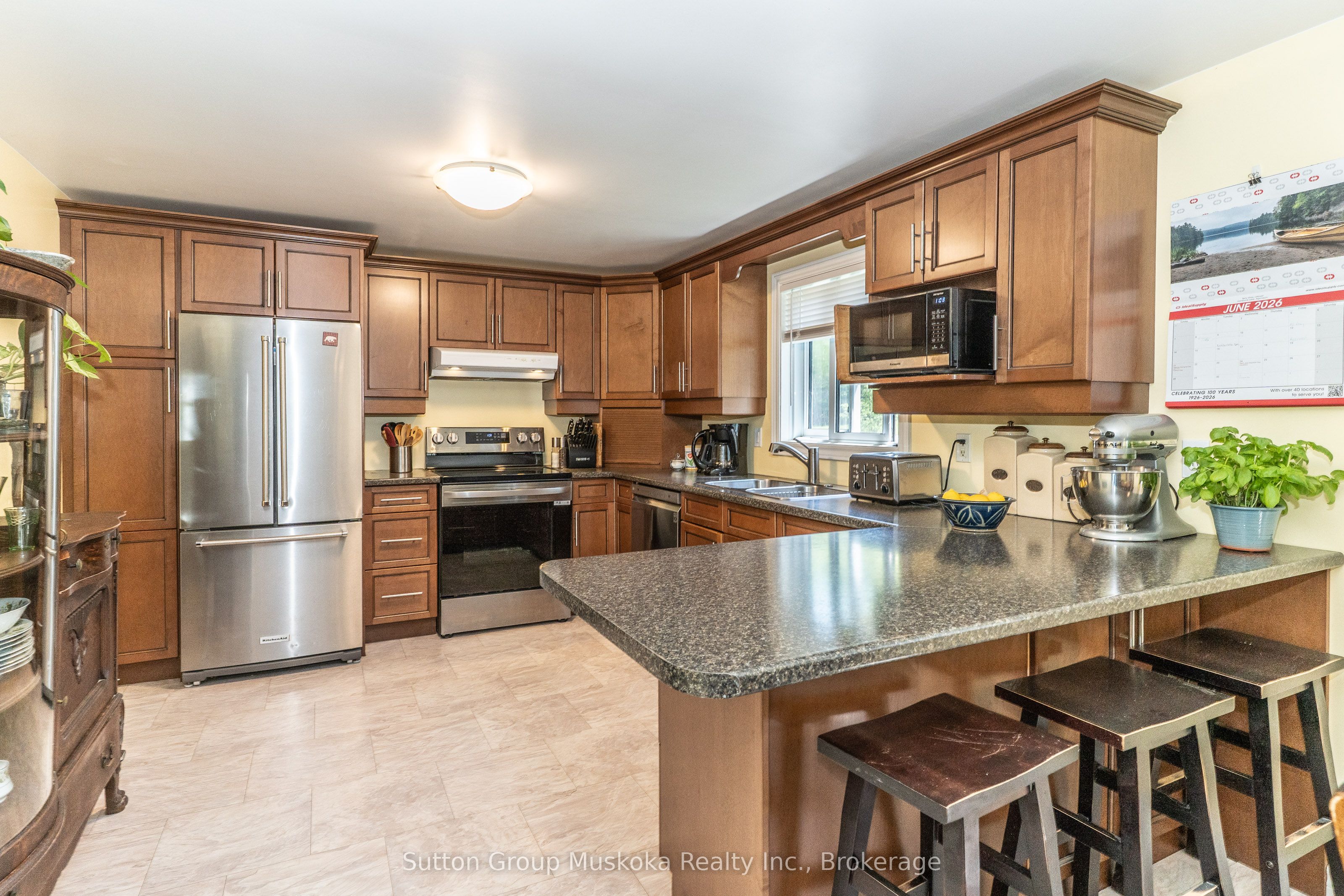 1467 North Mary Lake Road, Huntsville, ON P1H 2J3 photo 4