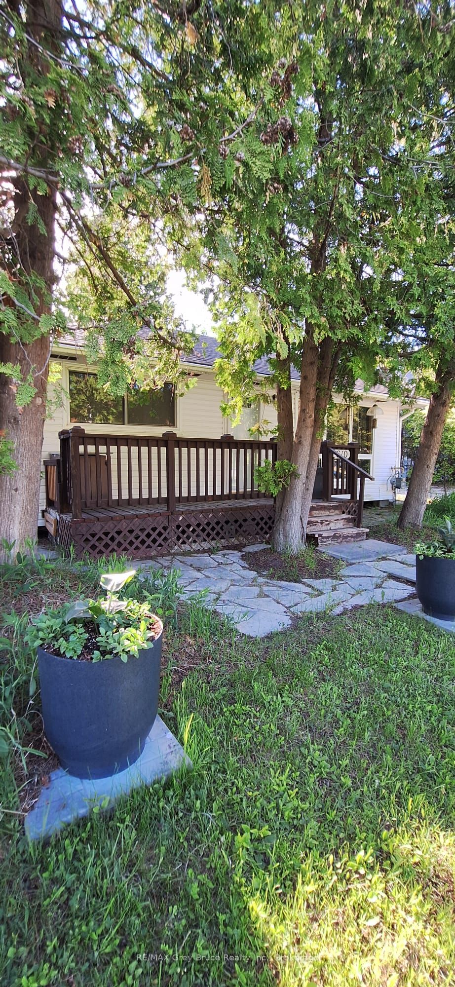 610 Second Avenue S, South Bruce Peninsula, ON N0H 2G0