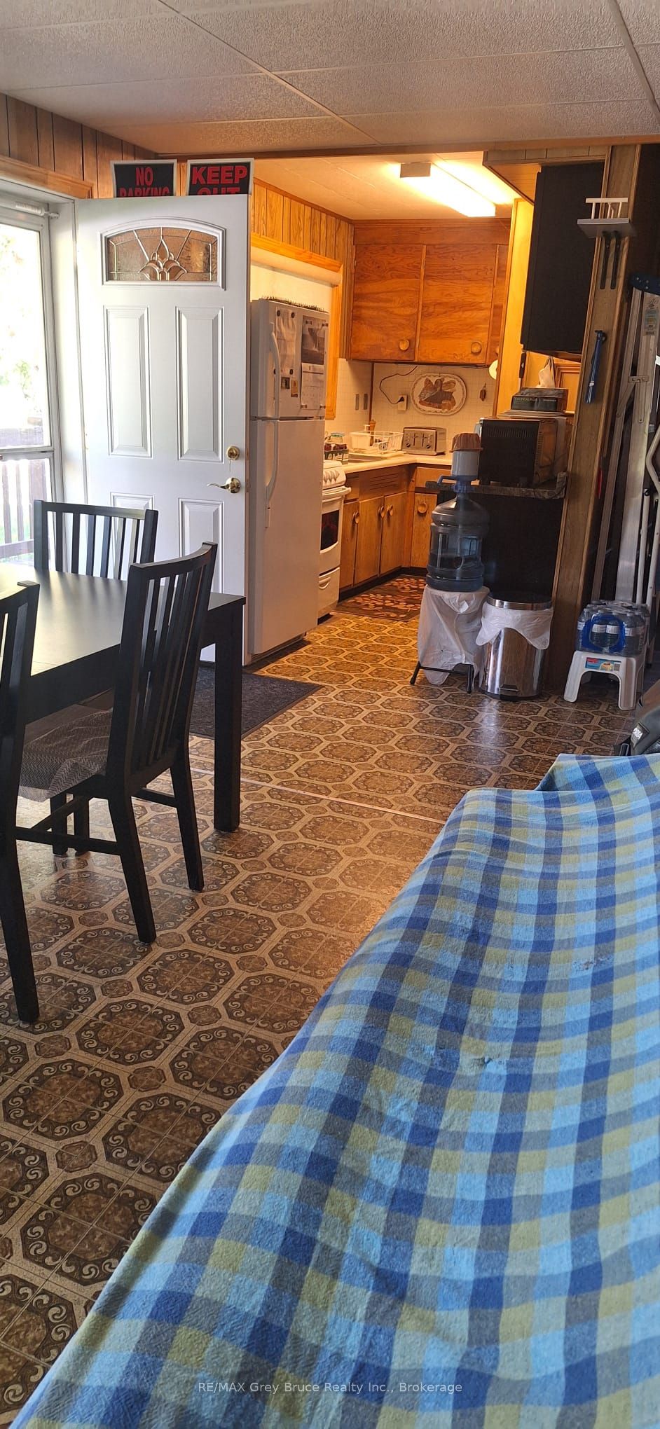 610 Second Avenue S, South Bruce Peninsula, ON N0H 2G0 photo 3