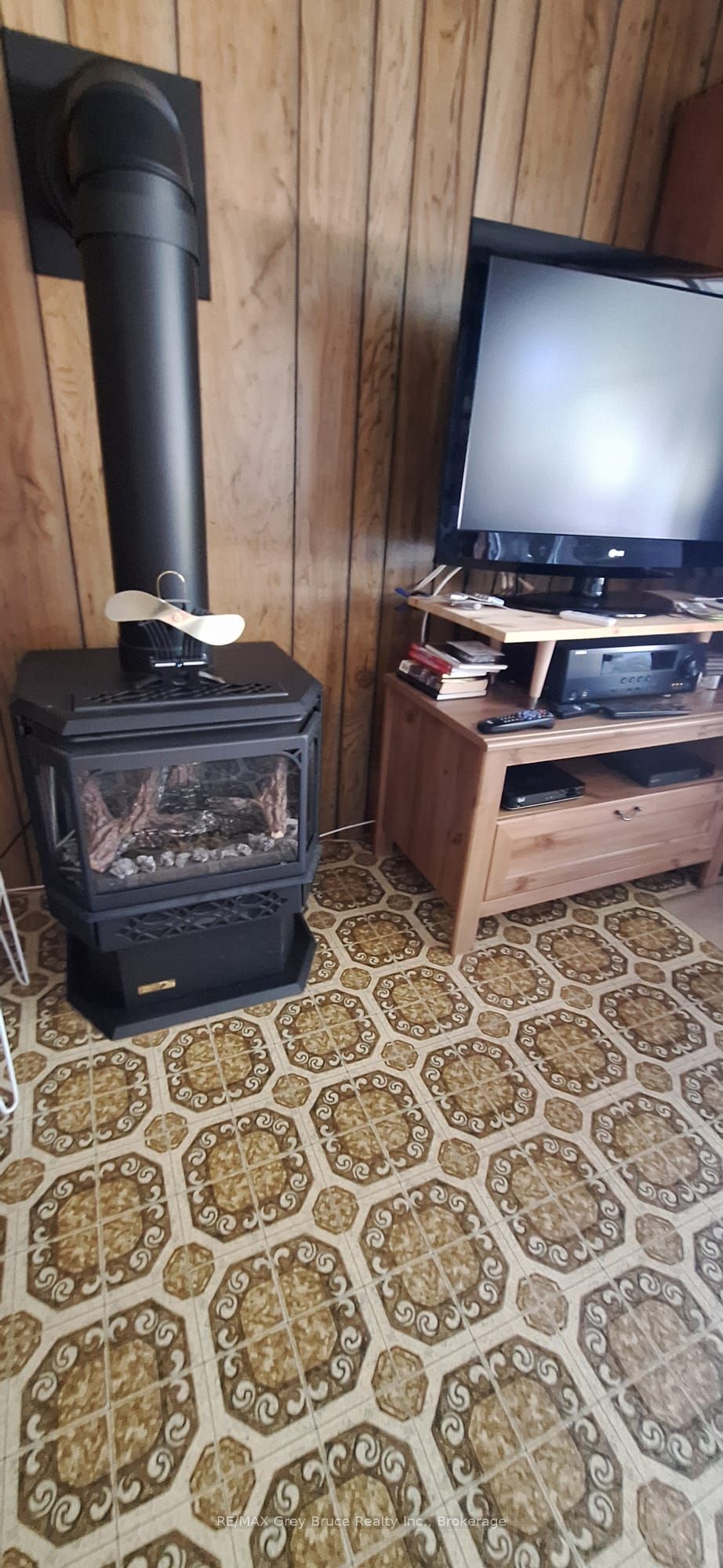 610 Second Avenue S, South Bruce Peninsula, ON N0H 2G0 photo 4