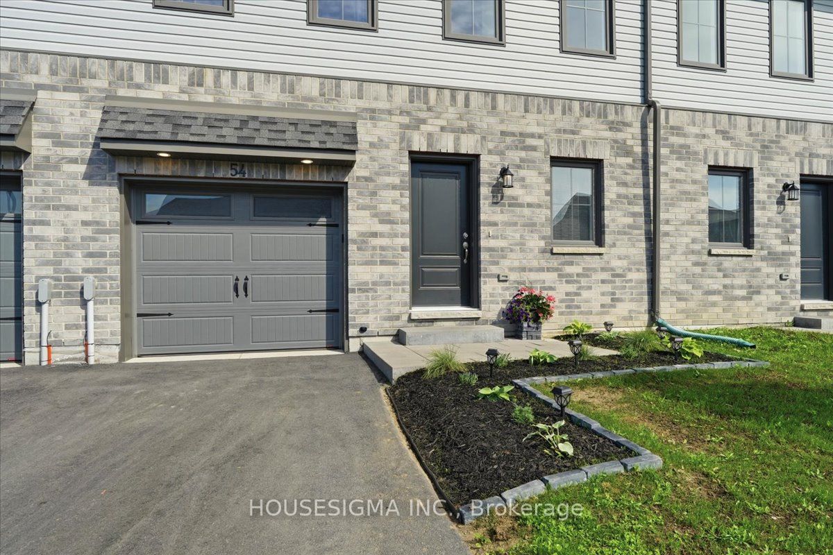 54 Campbell Crescent, Prince Edward County, ON K0K 2T0 photo 3