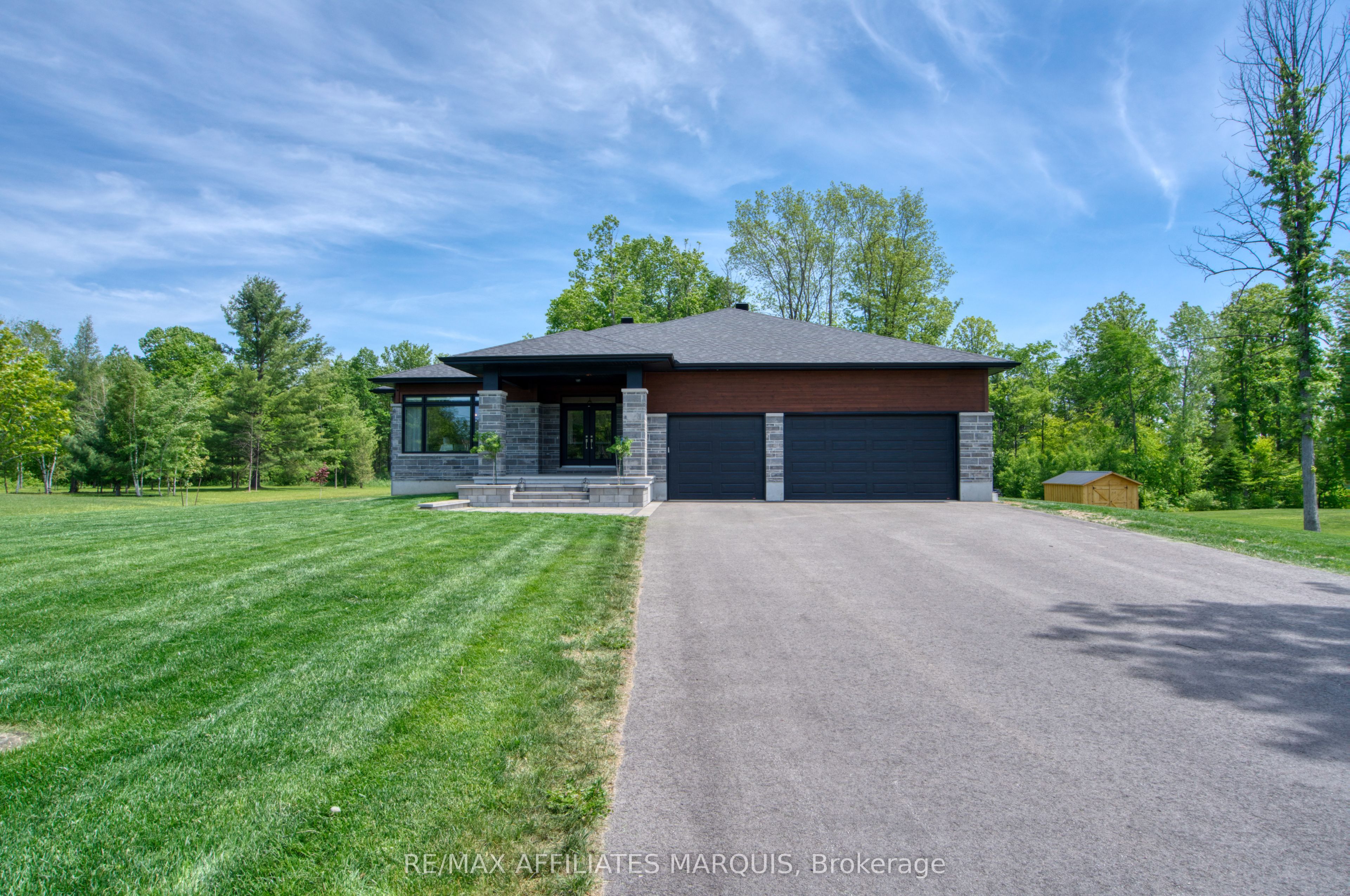 27 Diane Drive, Rideau Lakes, ON K7A 4S5 photo 3