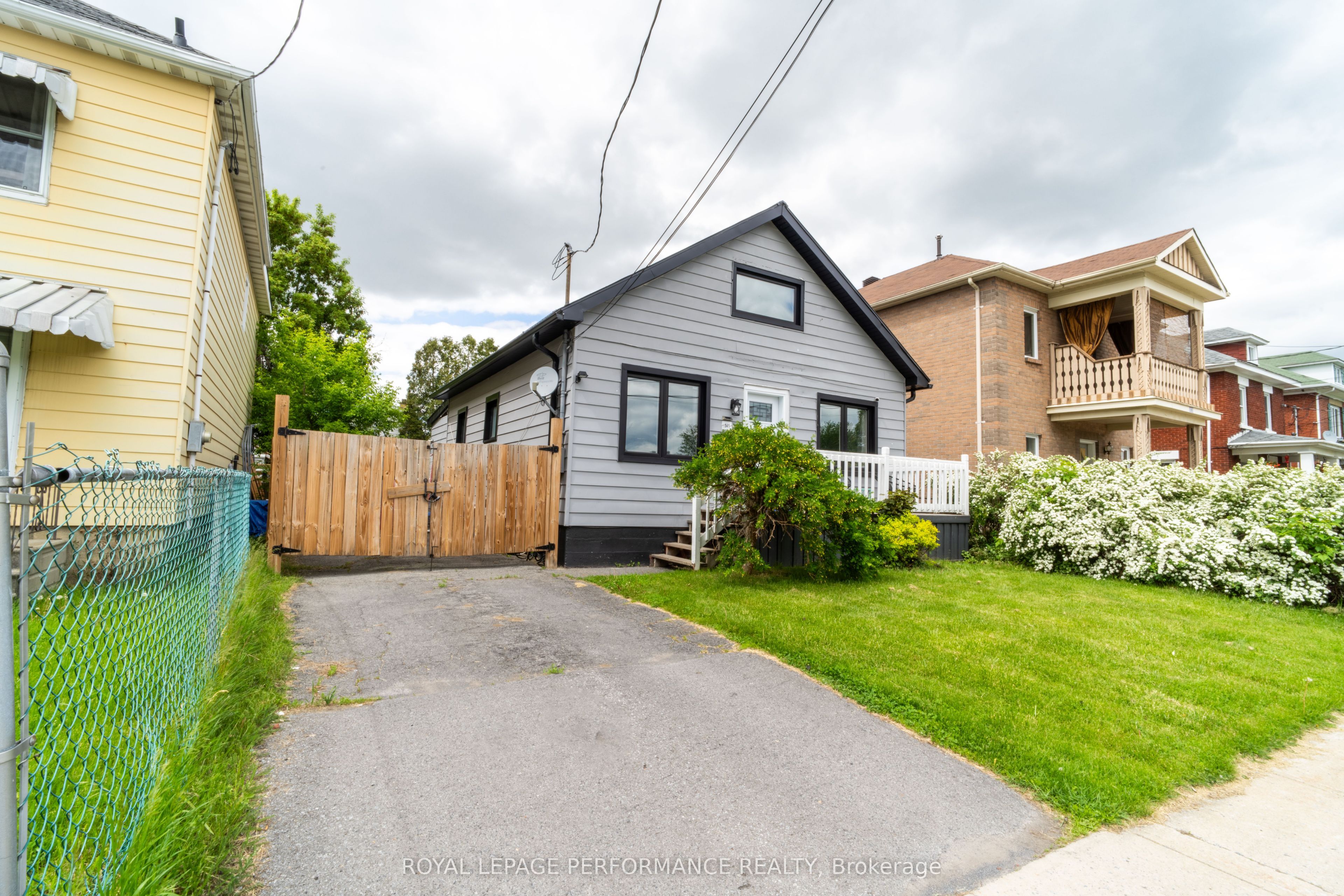 141 Chevrier Avenue, Cornwall, ON K6H 1R9 photo 3