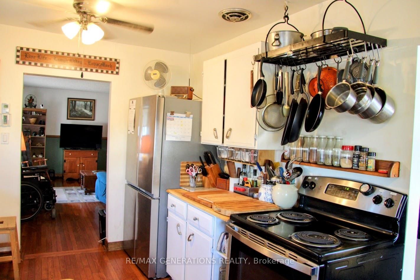9 Swallow Drive, Manitouwadge, ON P0T 2C0 photo 5