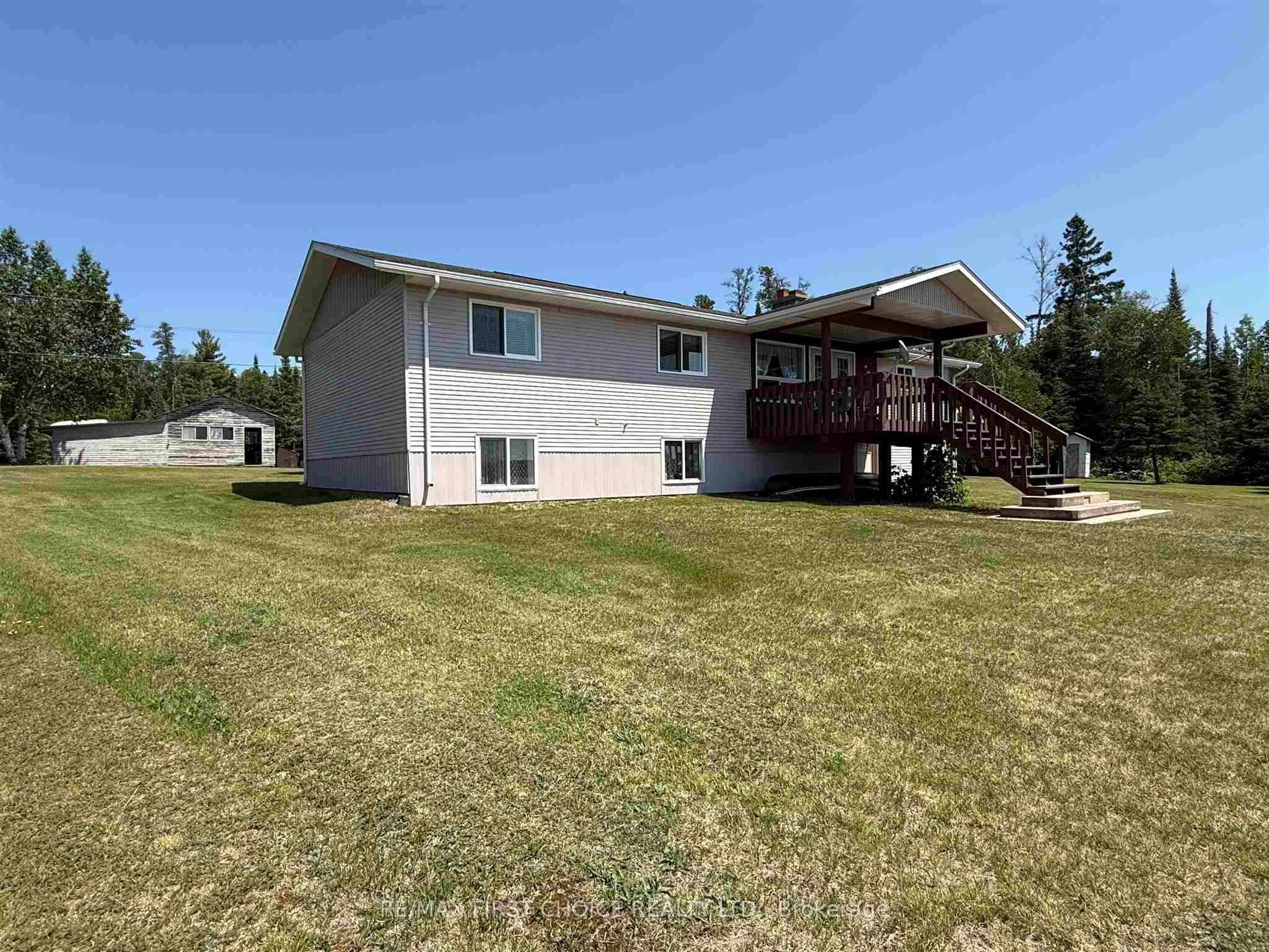 74 Barr's Road, Cochrane, Unorganized, North Part, ON P0V 2V0 photo 2